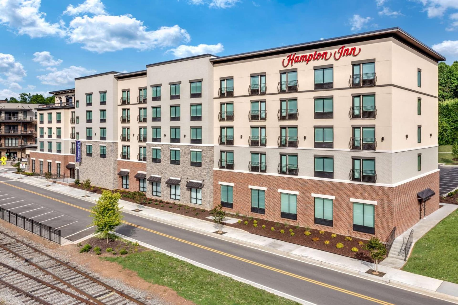 Hampton Inn Blue Ridge, GA interior in Blue Ridge, GA — gallery photo 2