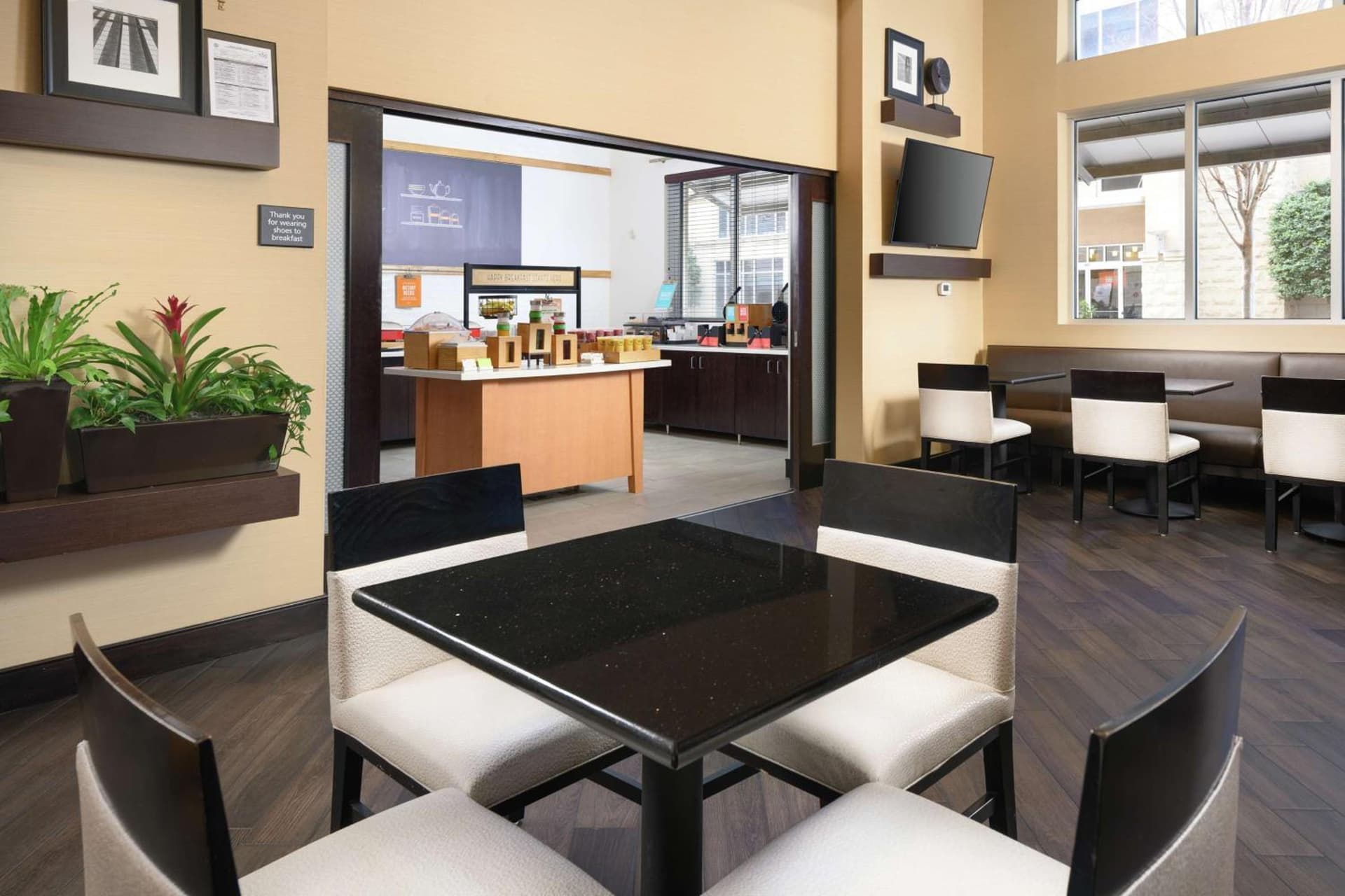 Hampton Inn & Suites Chattanooga Downtown gallery photo in Chattanooga, TN — image 21