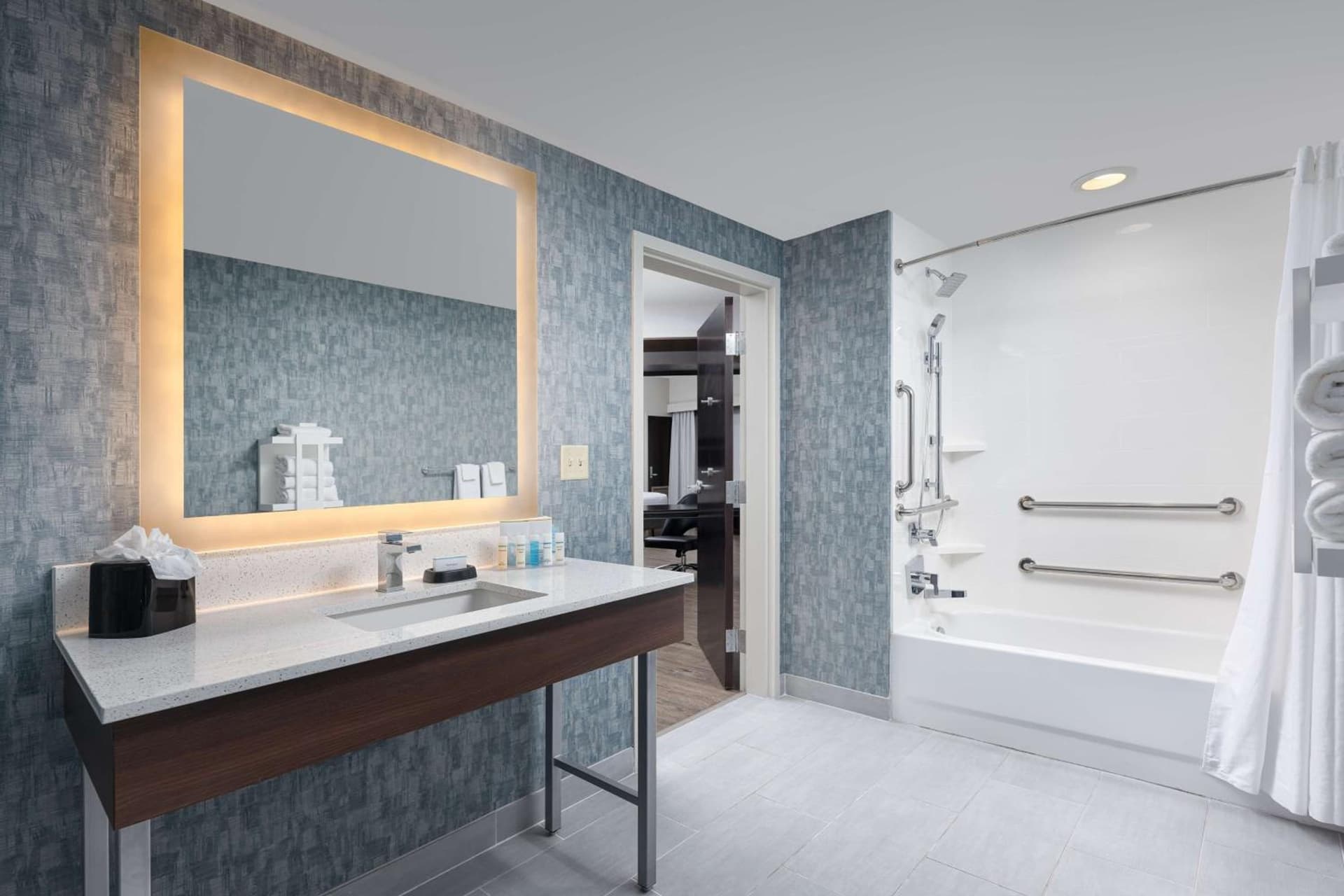 Hampton Inn & Suites Chattanooga Downtown gallery photo in Chattanooga, TN — image 31