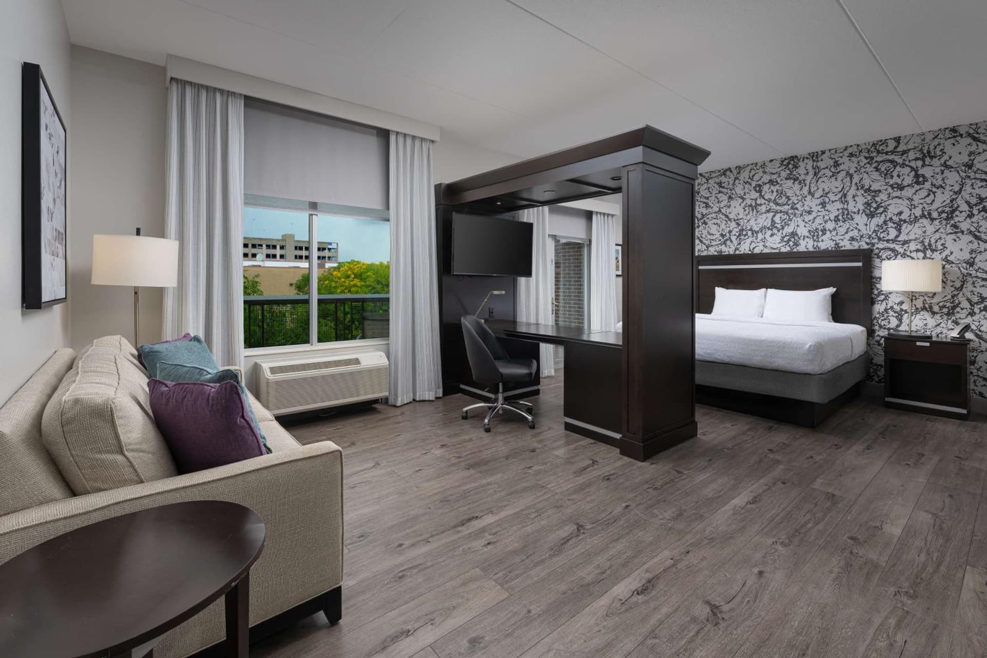 Hampton Inn & Suites Chattanooga Downtown gallery photo in Chattanooga, TN — image 36