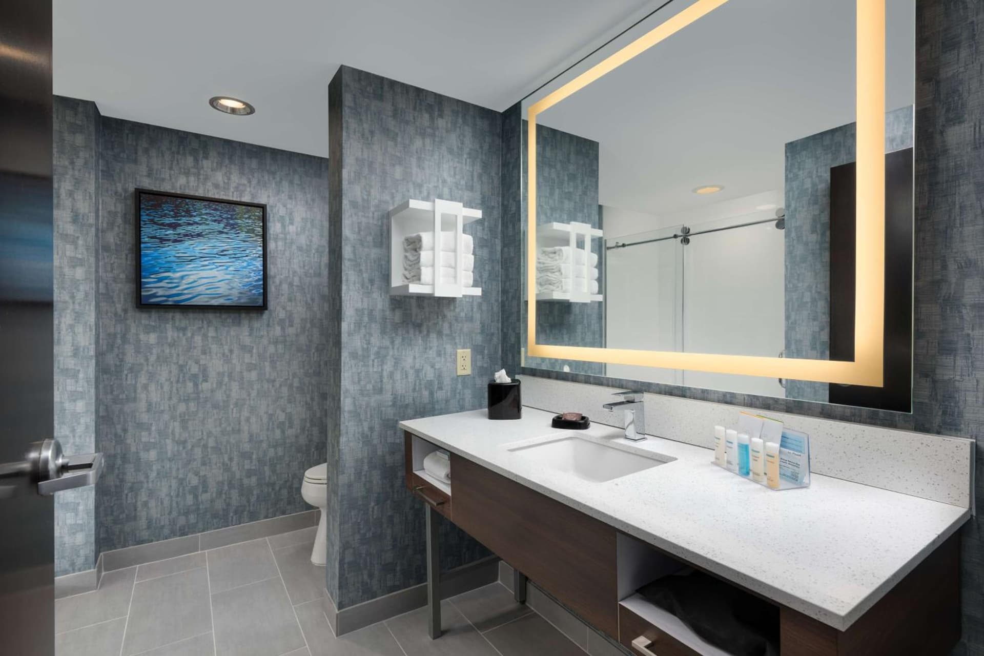 Hampton Inn & Suites Chattanooga Downtown gallery photo in Chattanooga, TN — image 23