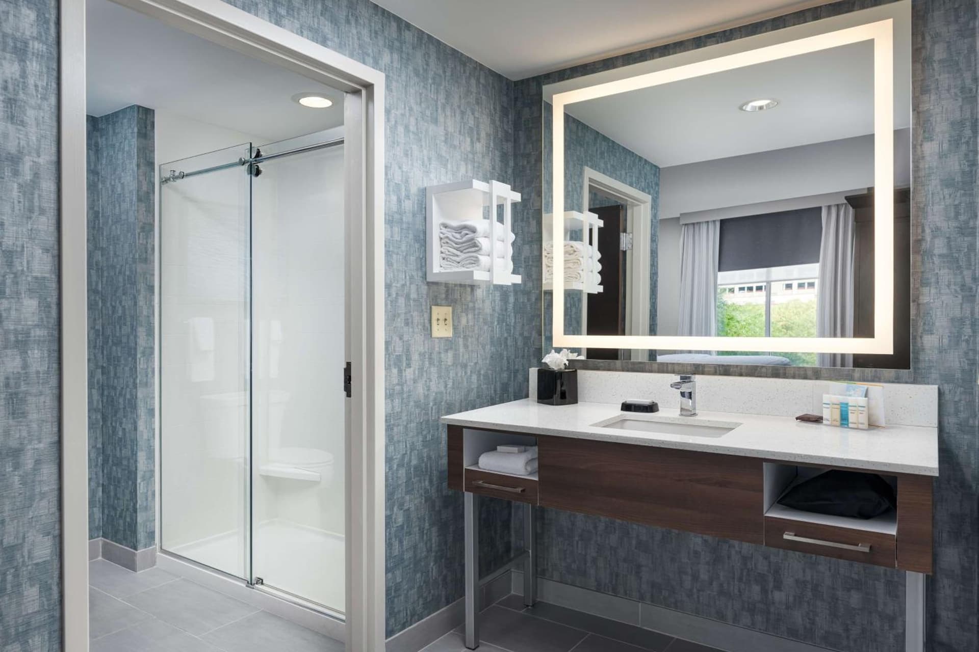Hampton Inn & Suites Chattanooga Downtown gallery photo in Chattanooga, TN — image 20