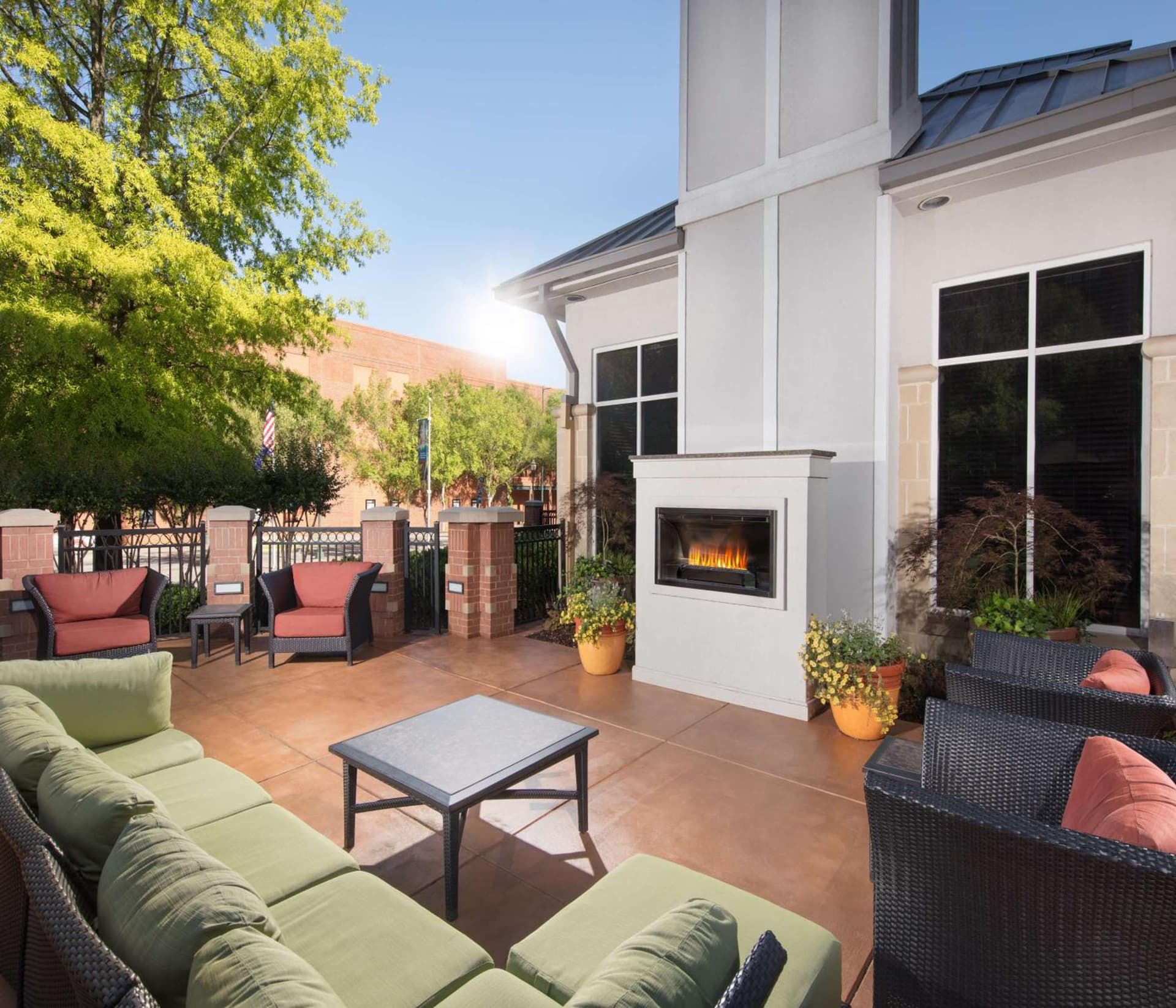 Hilton Garden Inn Chattanooga Downtown interior in Chattanooga, TN — gallery photo 2