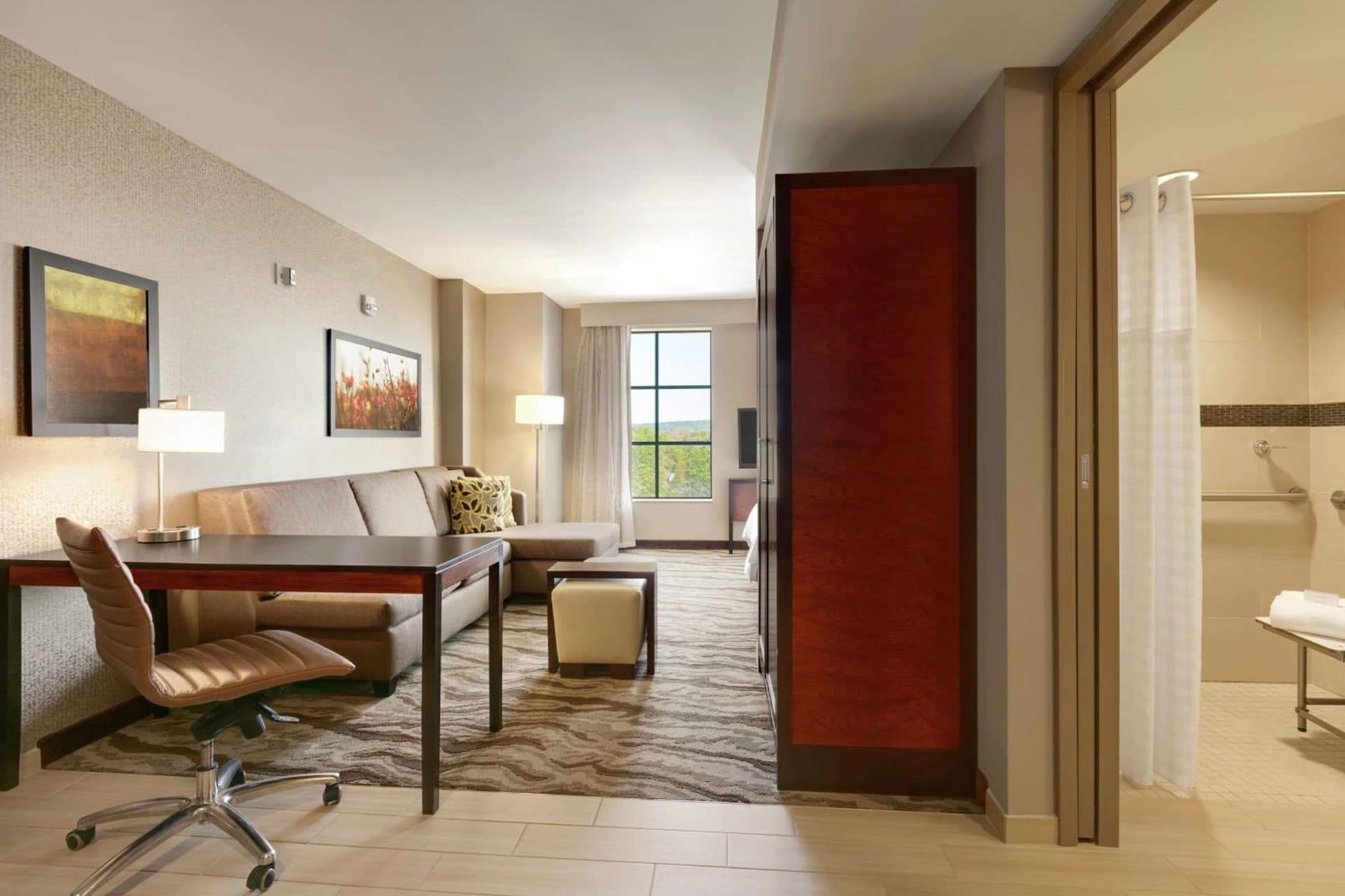 Embassy Suites Chattanooga Hamilton Place gallery photo in Chattanooga, TN — image 31