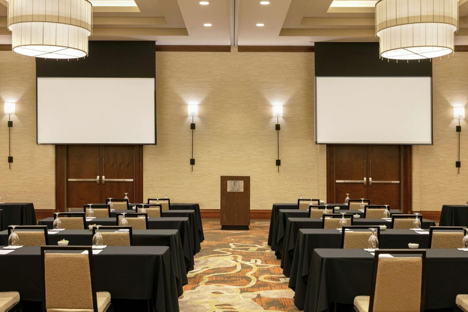 Embassy Suites Chattanooga Hamilton Place gallery photo in Chattanooga, TN — image 10