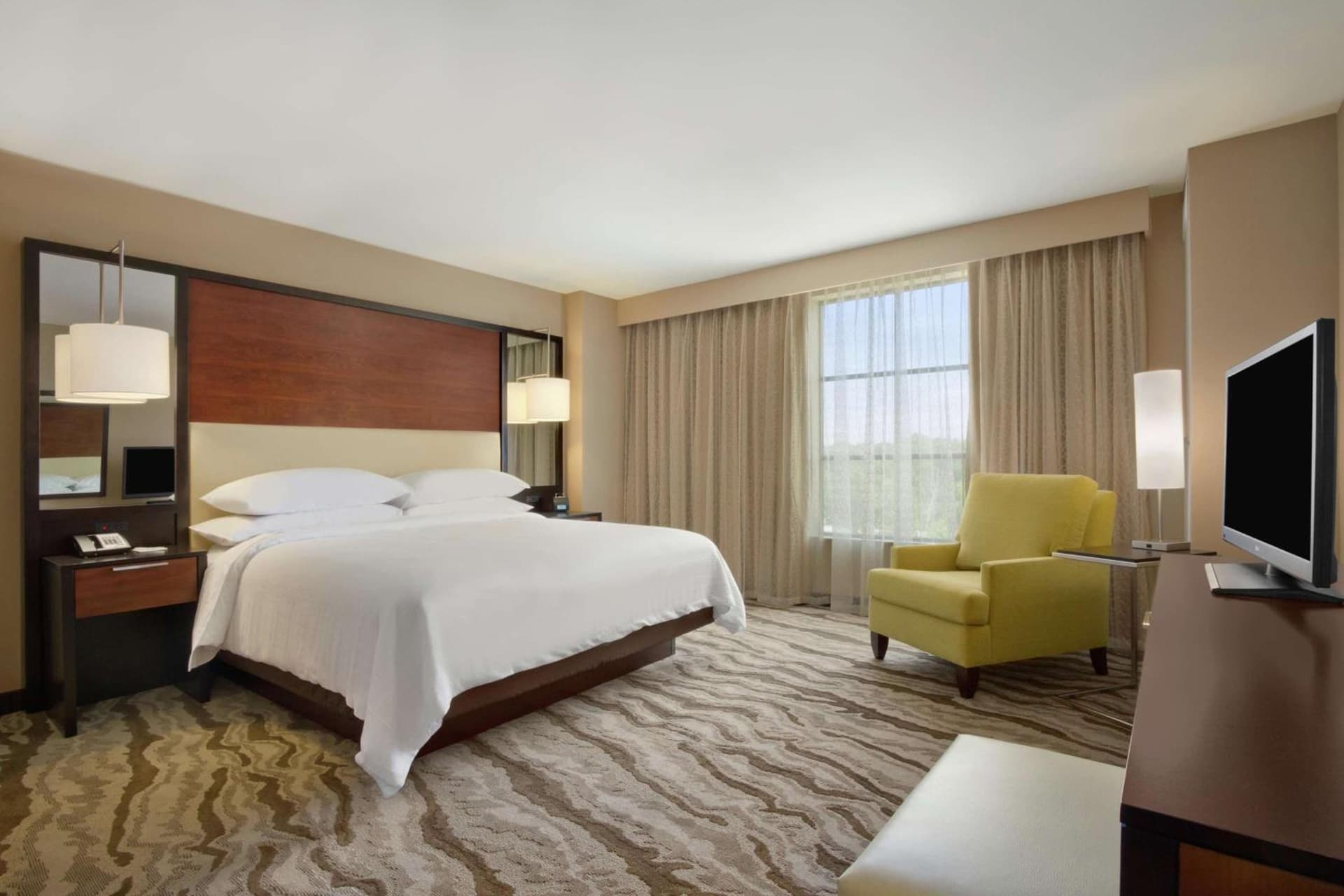 Embassy Suites Chattanooga Hamilton Place interior in Chattanooga, TN — gallery photo 2