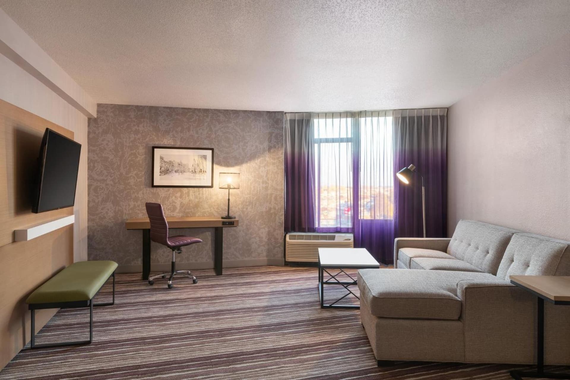 Holiday Inn Philadelphia Arpt-Stadium Area by IHG gallery photo in Philadelphia, PA — image 44