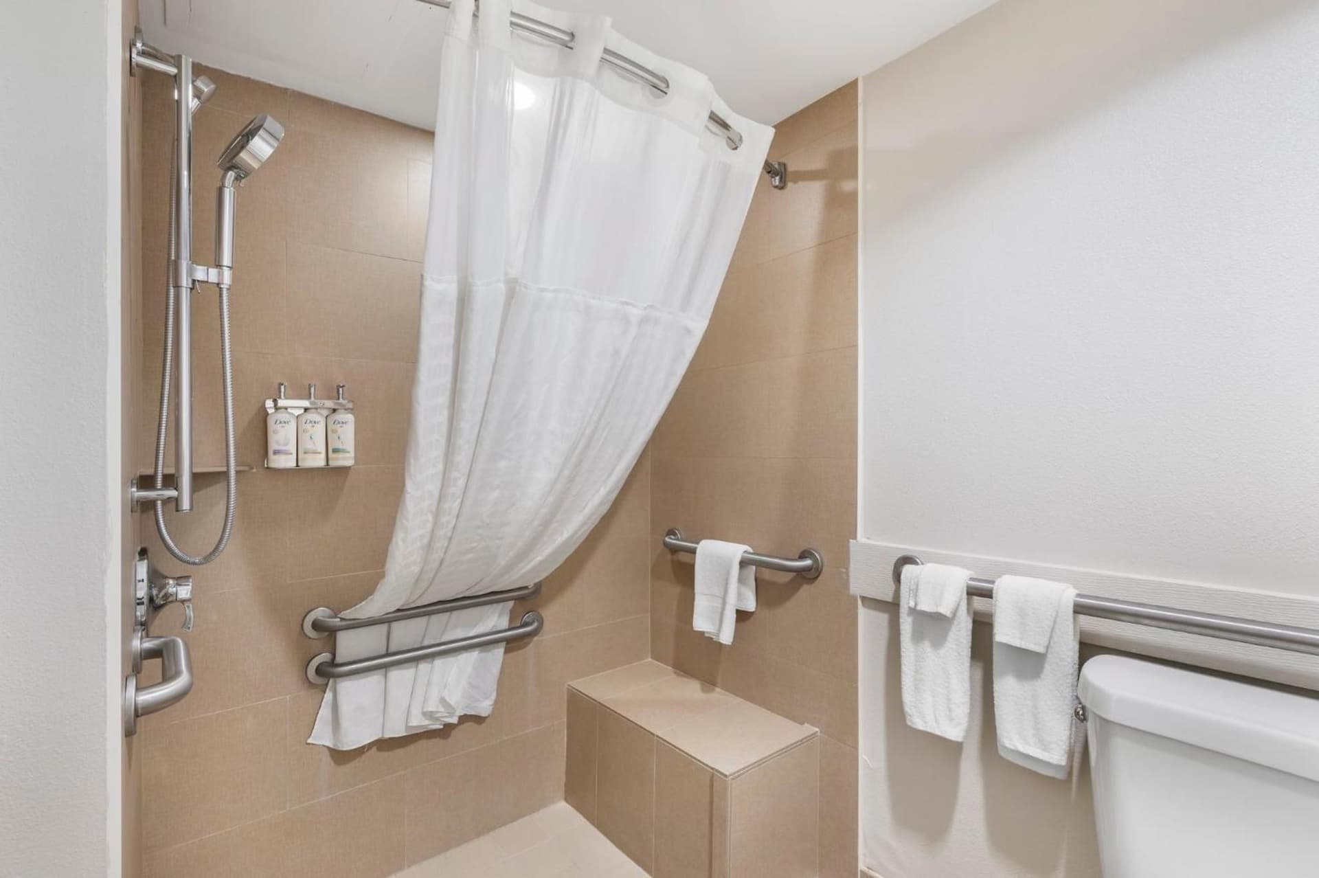 Holiday Inn Express Greencastle by IHG gallery photo in Greencastle, PA — image 13