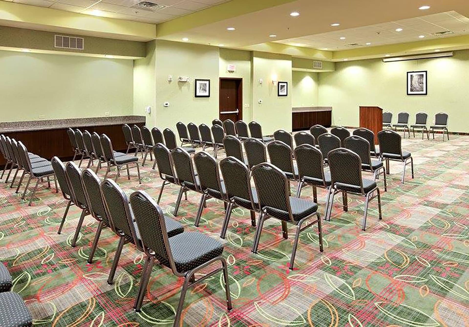 Holiday Inn Garland by IHG gallery photo in Garland, TX — image 40
