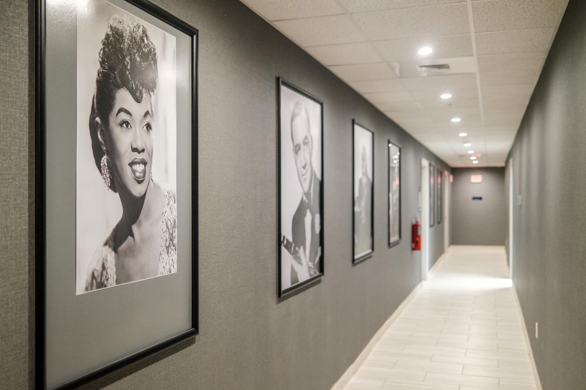 BLU-Tique, Akron, a Tribute Portfolio Hotel gallery photo in Akron, OH — image 10