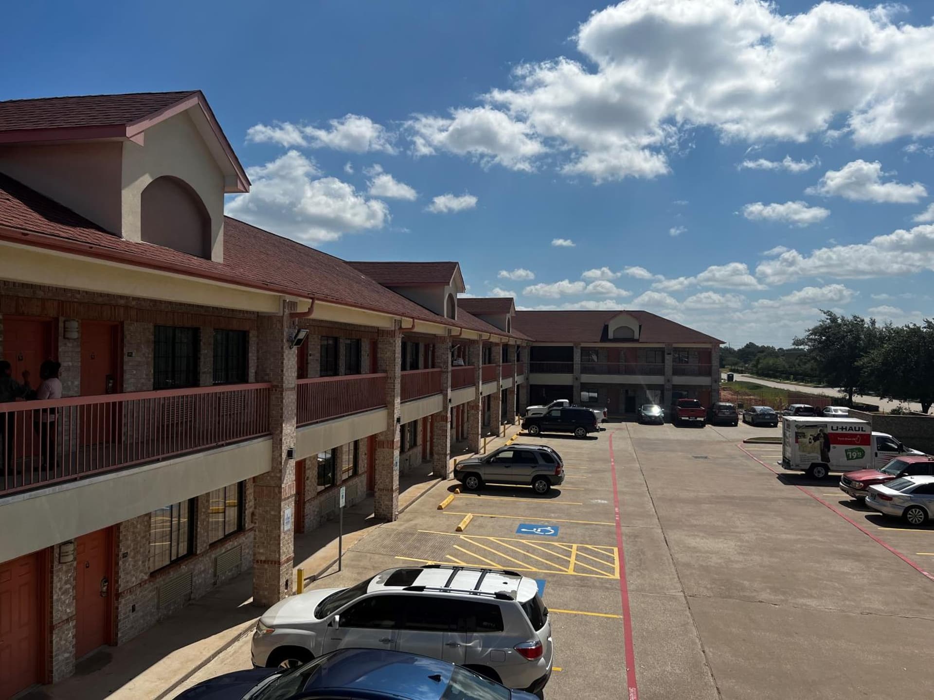 Super 8 by Wyndham Stafford Sugarland Area property views in Stafford, TX — gallery photo 3