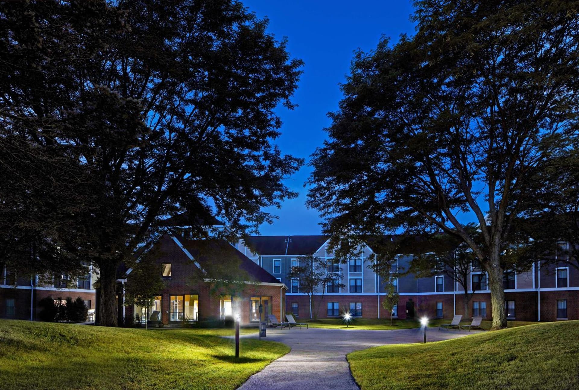 Homewood Suites by Hilton Chicago-Lincolnshire featured exterior or lobby in Lincolnshire, IL — similar hotel
