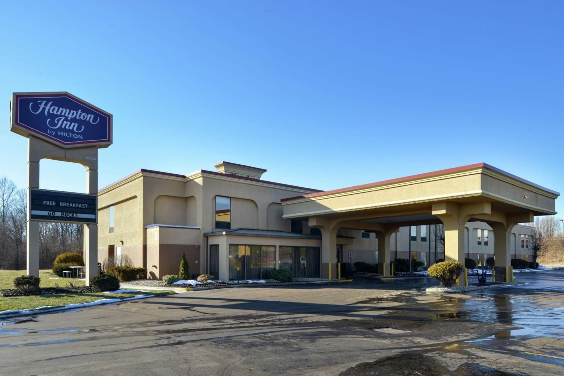 Hampton Inn Columbus-East featured exterior or lobby in Pickerington, OH — similar hotel