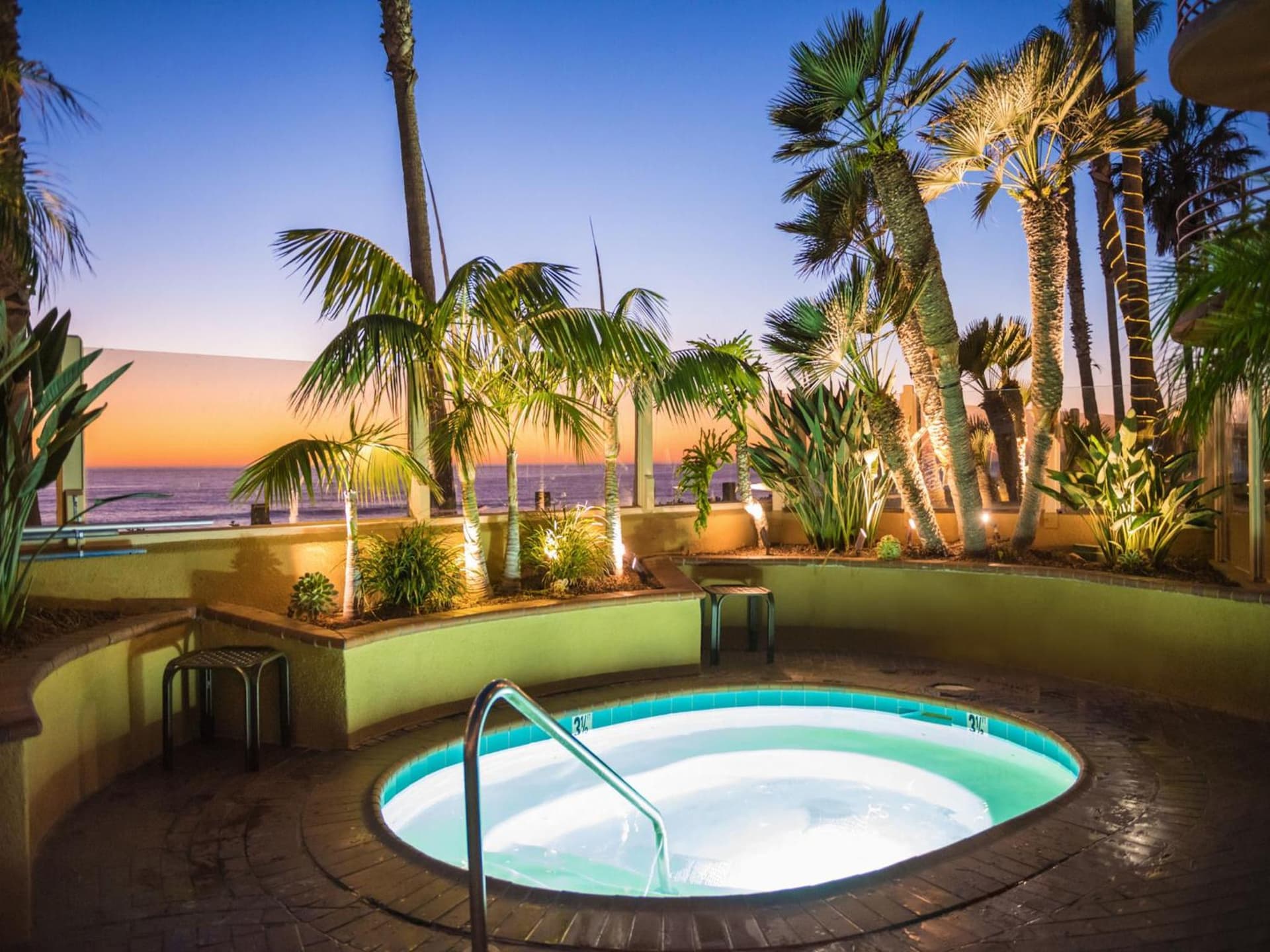Pacific Terrace Hotel gallery photo in San Diego, CA — image 97