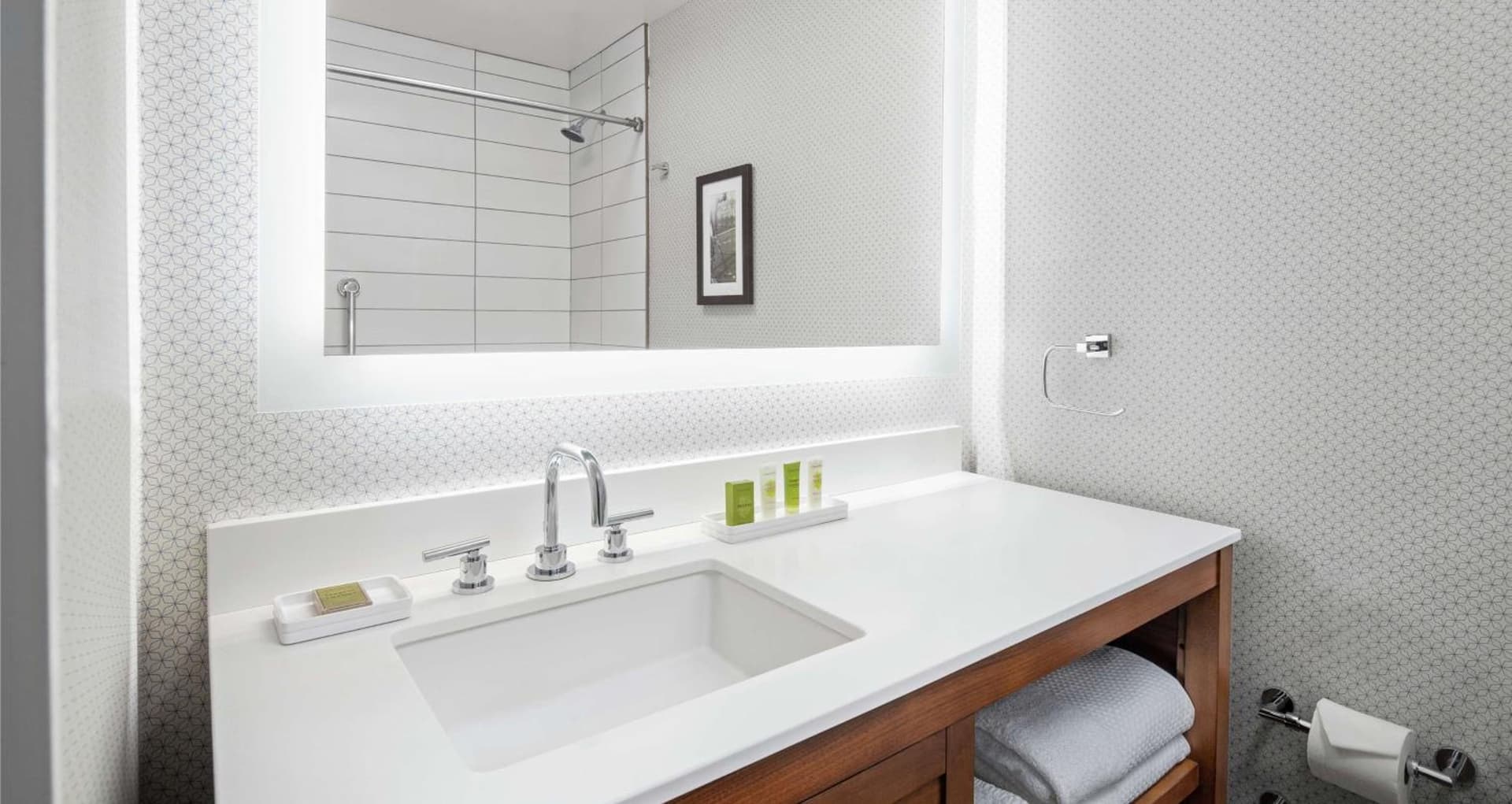Hilton Chicago Oak Brook Hills Resort & Conference Center gallery photo in Oak Brook, IL — image 43