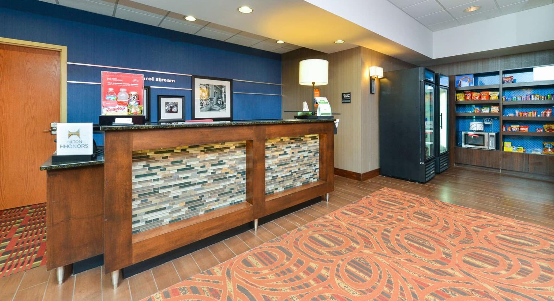 Hampton Inn Chicago-Carol Stream property views in Carol Stream, IL — gallery photo 3