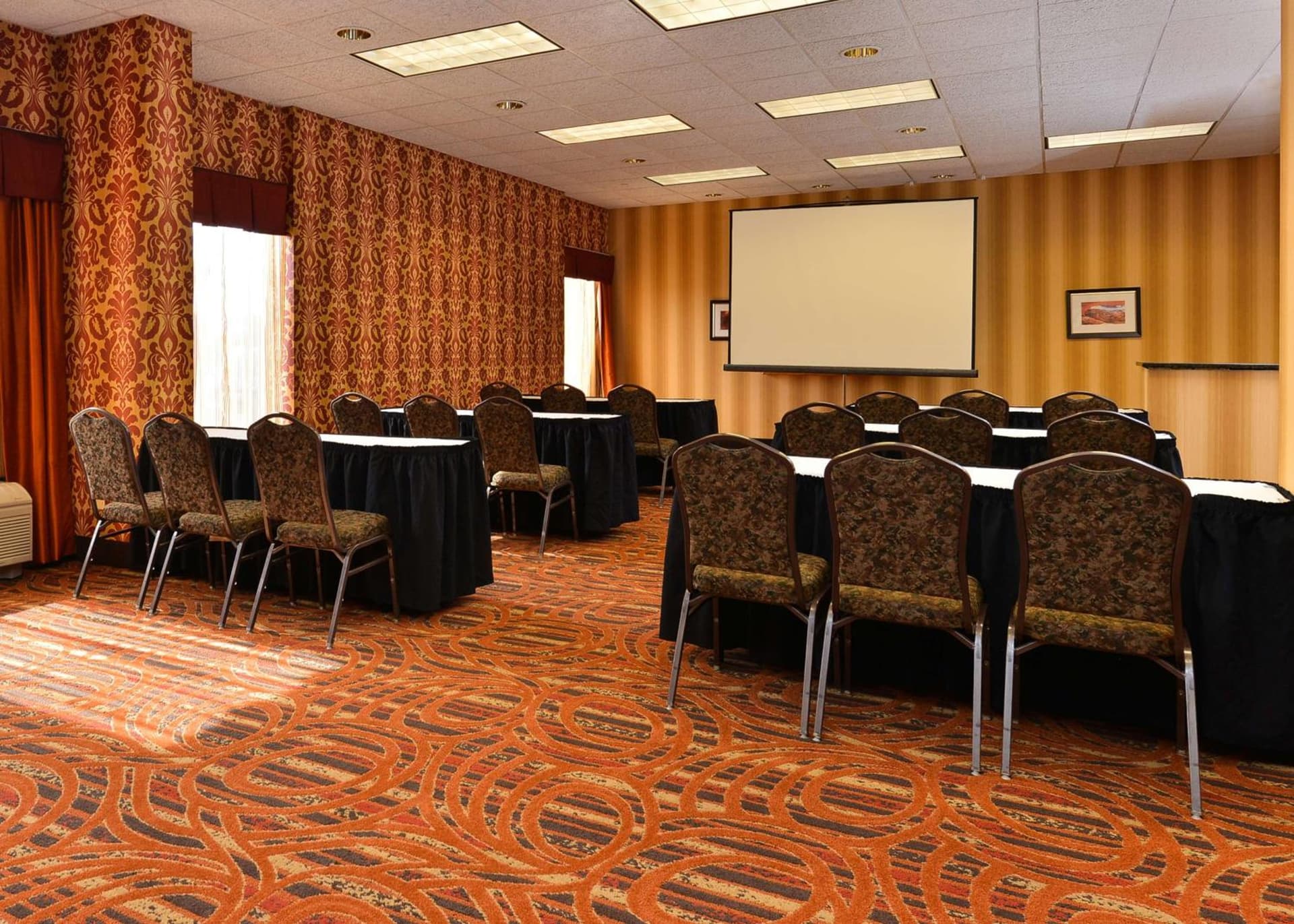 Hampton Inn Chicago-Carol Stream gallery photo in Carol Stream, IL — image 13