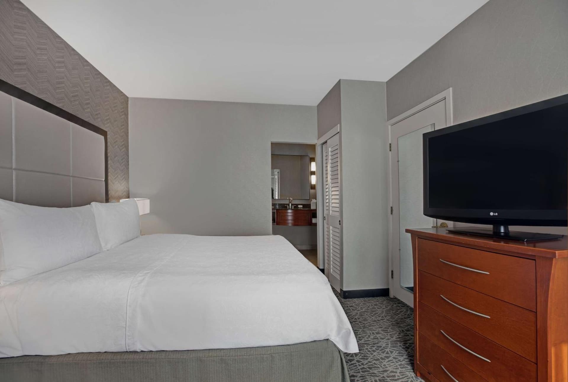 Homewood Suites by Hilton Chicago-Lincolnshire gallery photo in Lincolnshire, IL — image 28