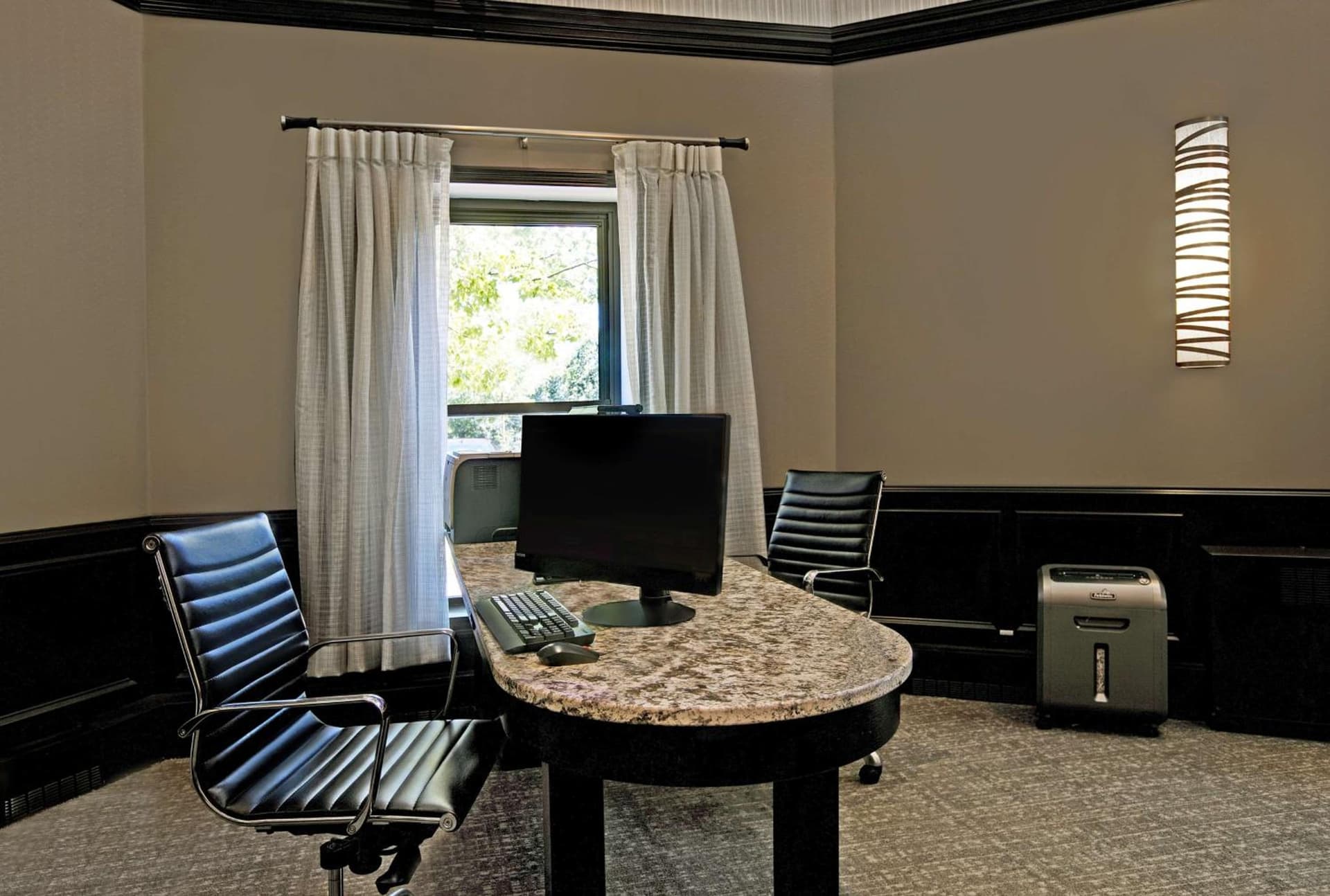 Homewood Suites by Hilton Chicago-Lincolnshire gallery photo in Lincolnshire, IL — image 10