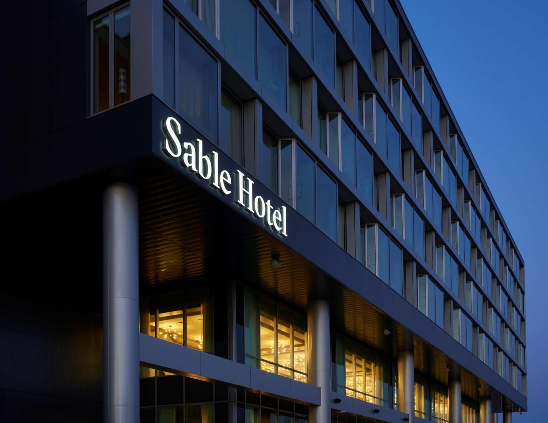 Sable At Navy Pier Chicago, Curio Collection By Hilton gallery photo in Chicago, IL — image 20