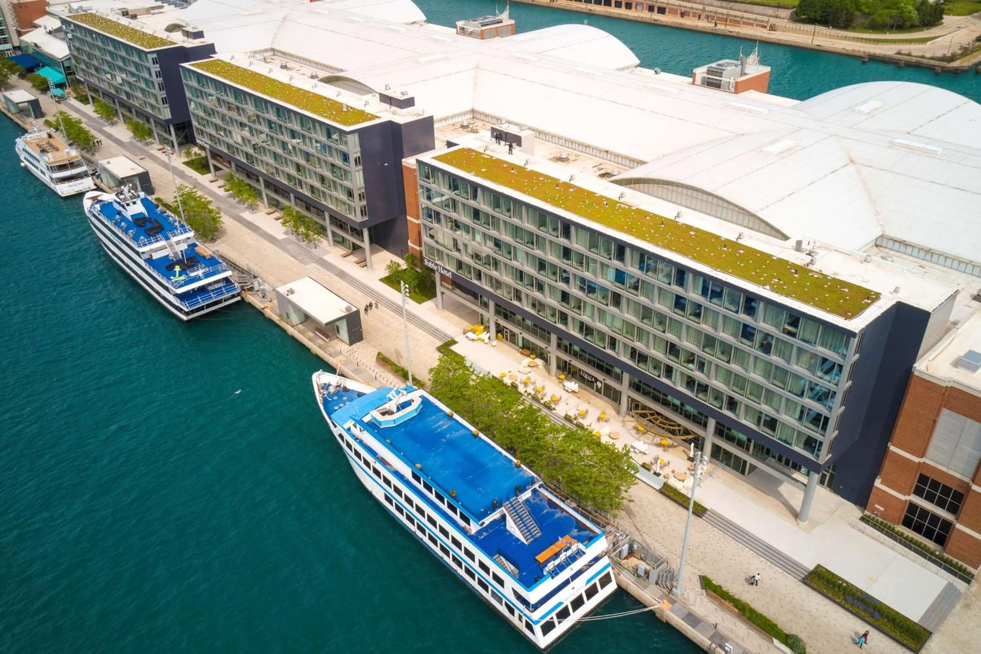 Sable At Navy Pier Chicago, Curio Collection By Hilton gallery photo in Chicago, IL — image 46