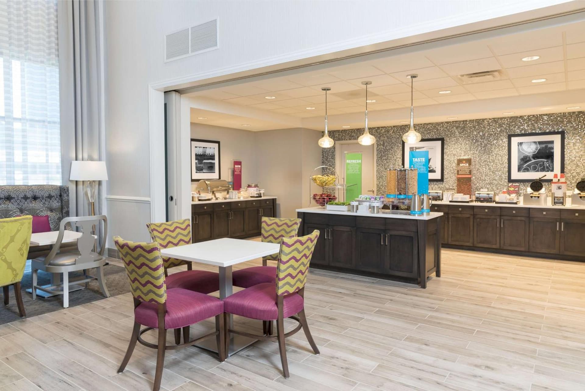 Hampton Inn & Suites Chicago Schaumburg gallery photo in Schaumburg, IL — image 18
