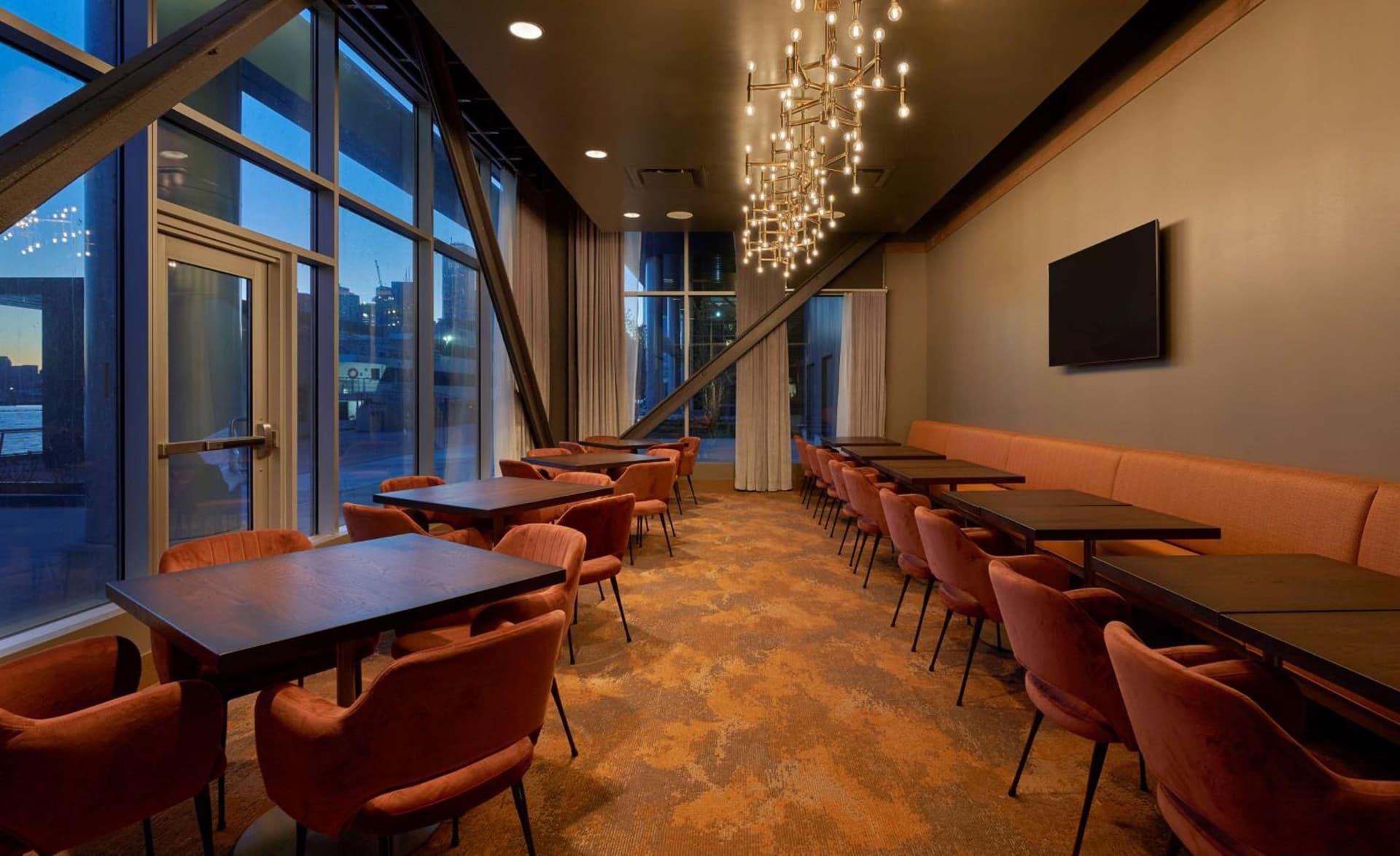Sable At Navy Pier Chicago, Curio Collection By Hilton gallery photo in Chicago, IL — image 28
