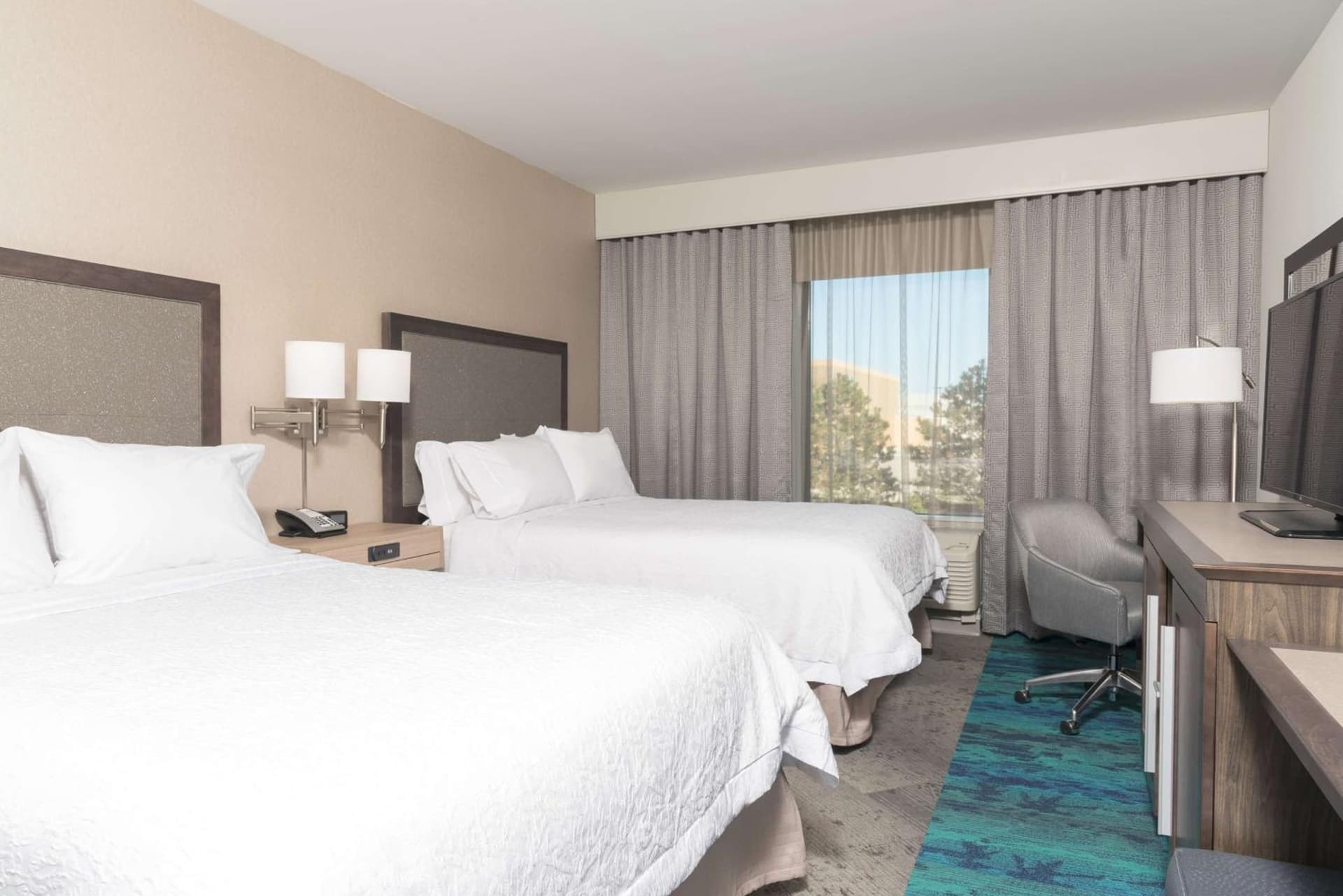 Hampton Inn & Suites Chicago Schaumburg gallery photo in Schaumburg, IL — image 36