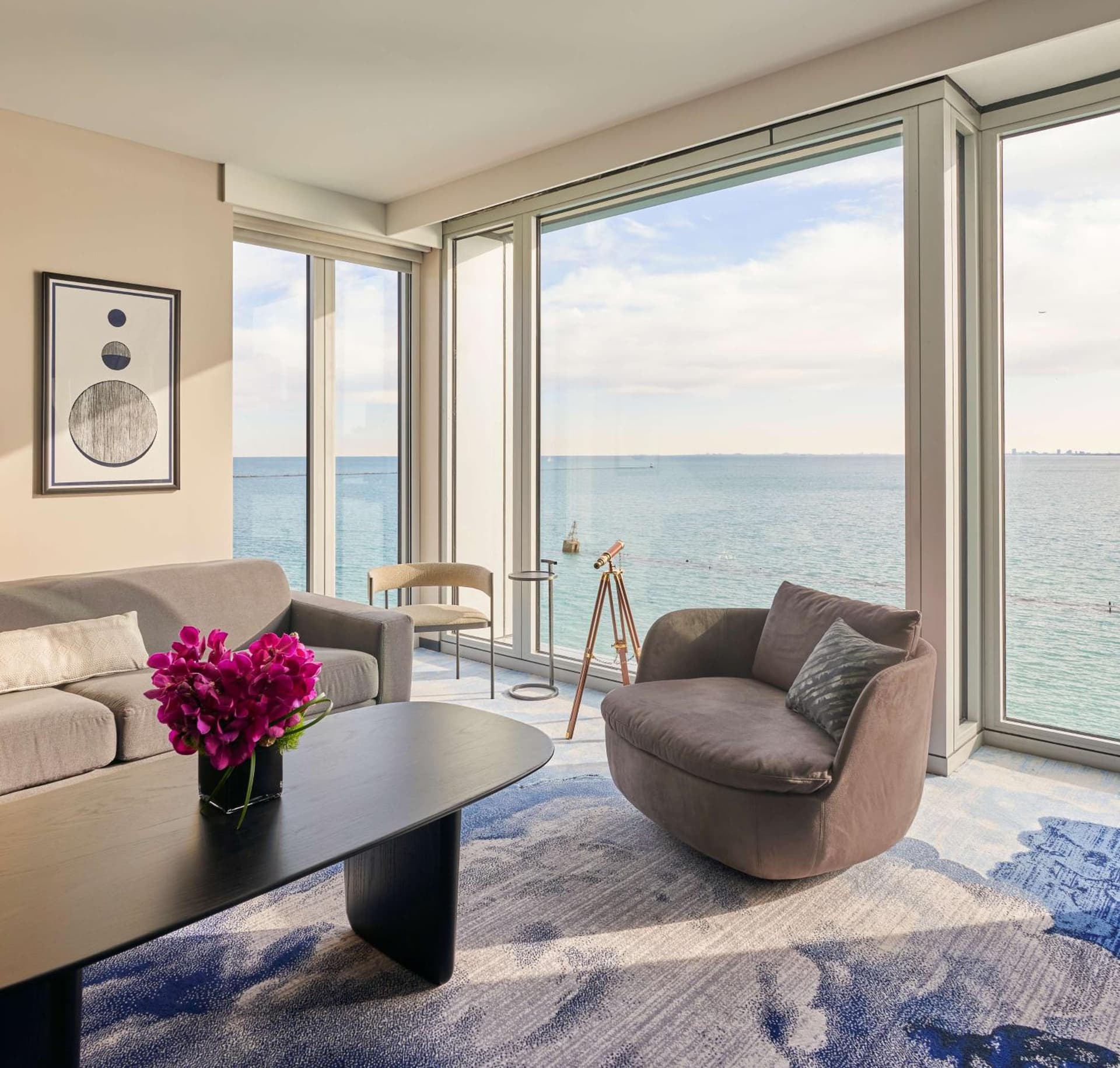 Sable At Navy Pier Chicago, Curio Collection By Hilton gallery photo in Chicago, IL — image 36