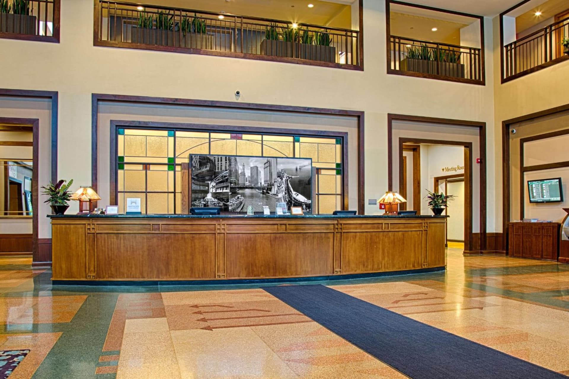Embassy Suites by Hilton Chicago O'Hare Rosemont gallery photo in Rosemont, IL — image 27