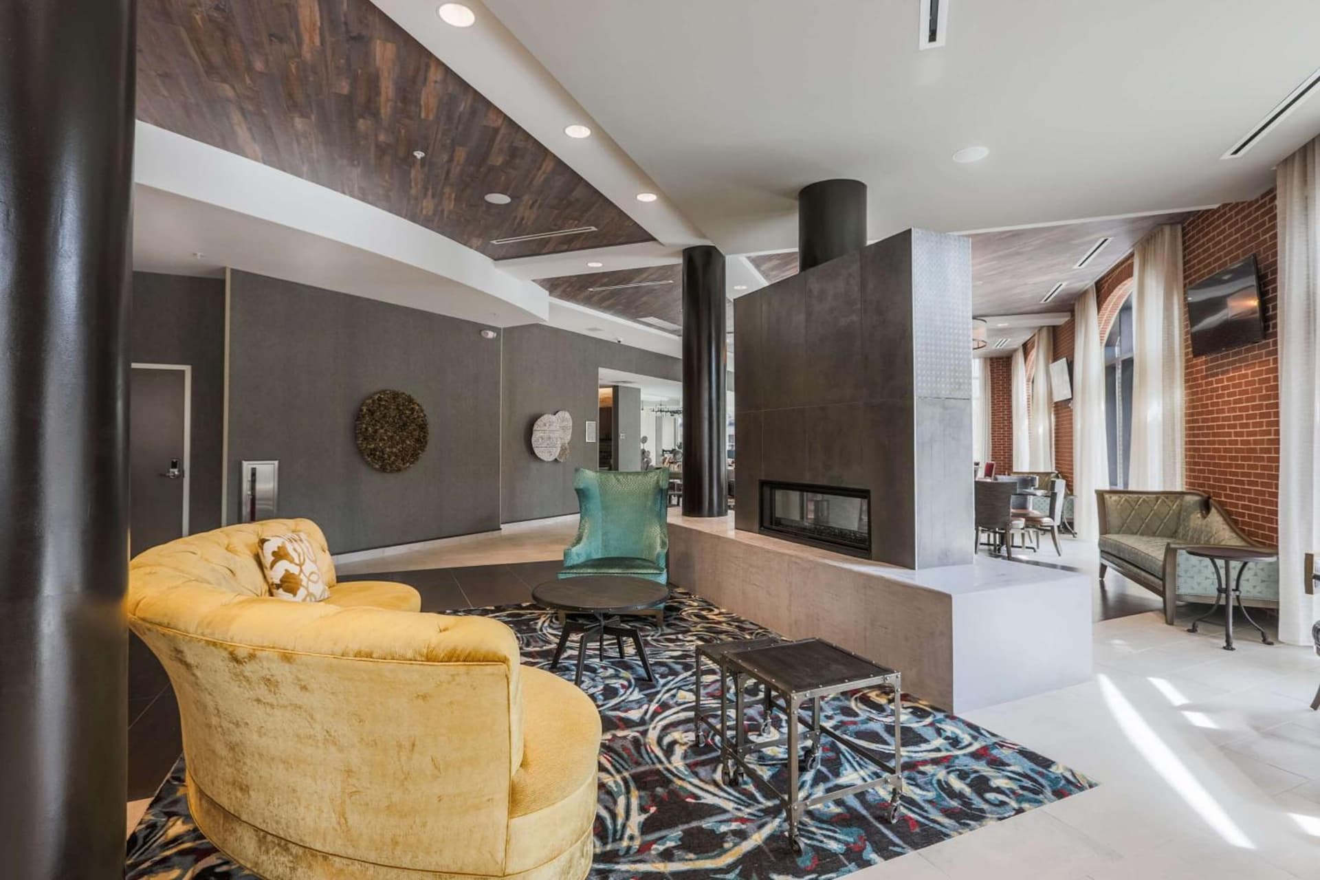 Homewood Suites By Hilton Charleston Historic District interior in Charleston, SC — gallery photo 2