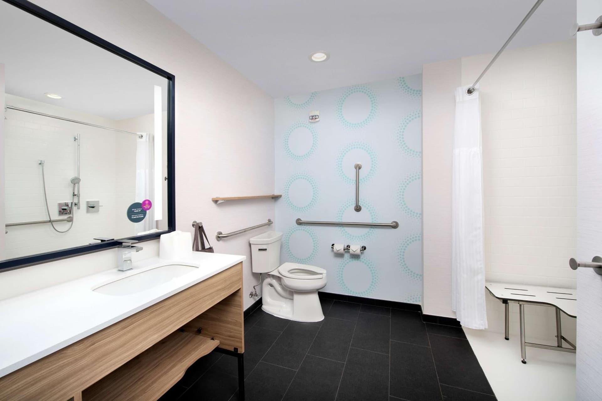 Tru By Hilton Charleston Ashley Phosphate, Sc gallery photo in Charleston, SC — image 17