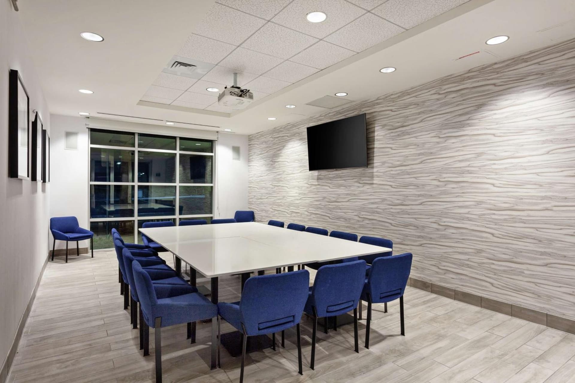 Home2 Suites By Hilton Temecula gallery photo in Temecula, CA — image 19