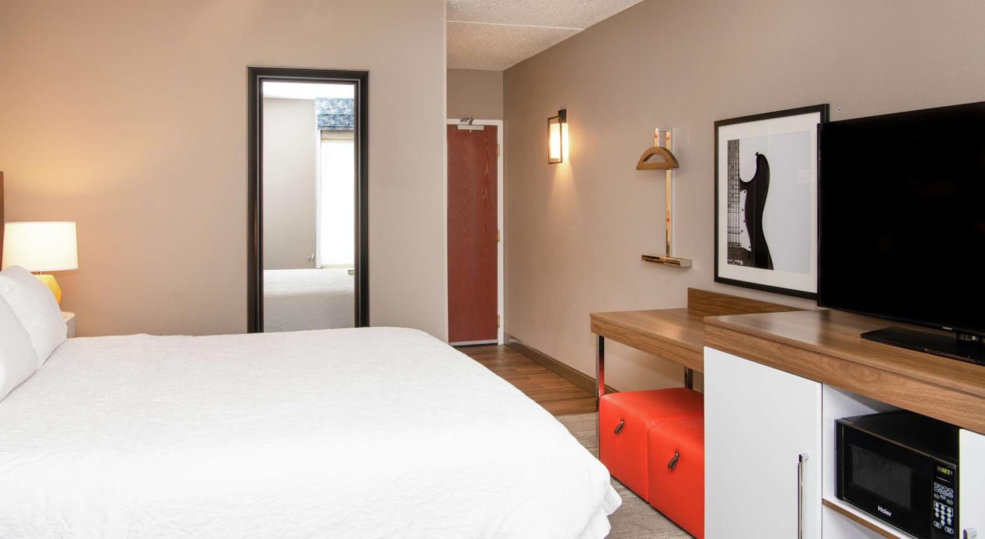 Hampton Inn Cleveland-Solon gallery photo in Solon, OH — image 25