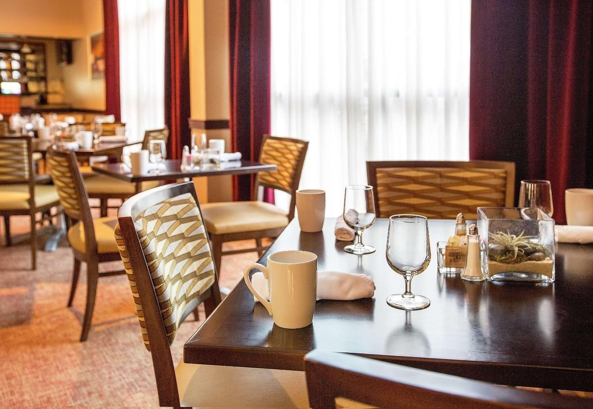 DoubleTree by Hilton Charlotte Airport gallery photo in Charlotte, NC — image 12