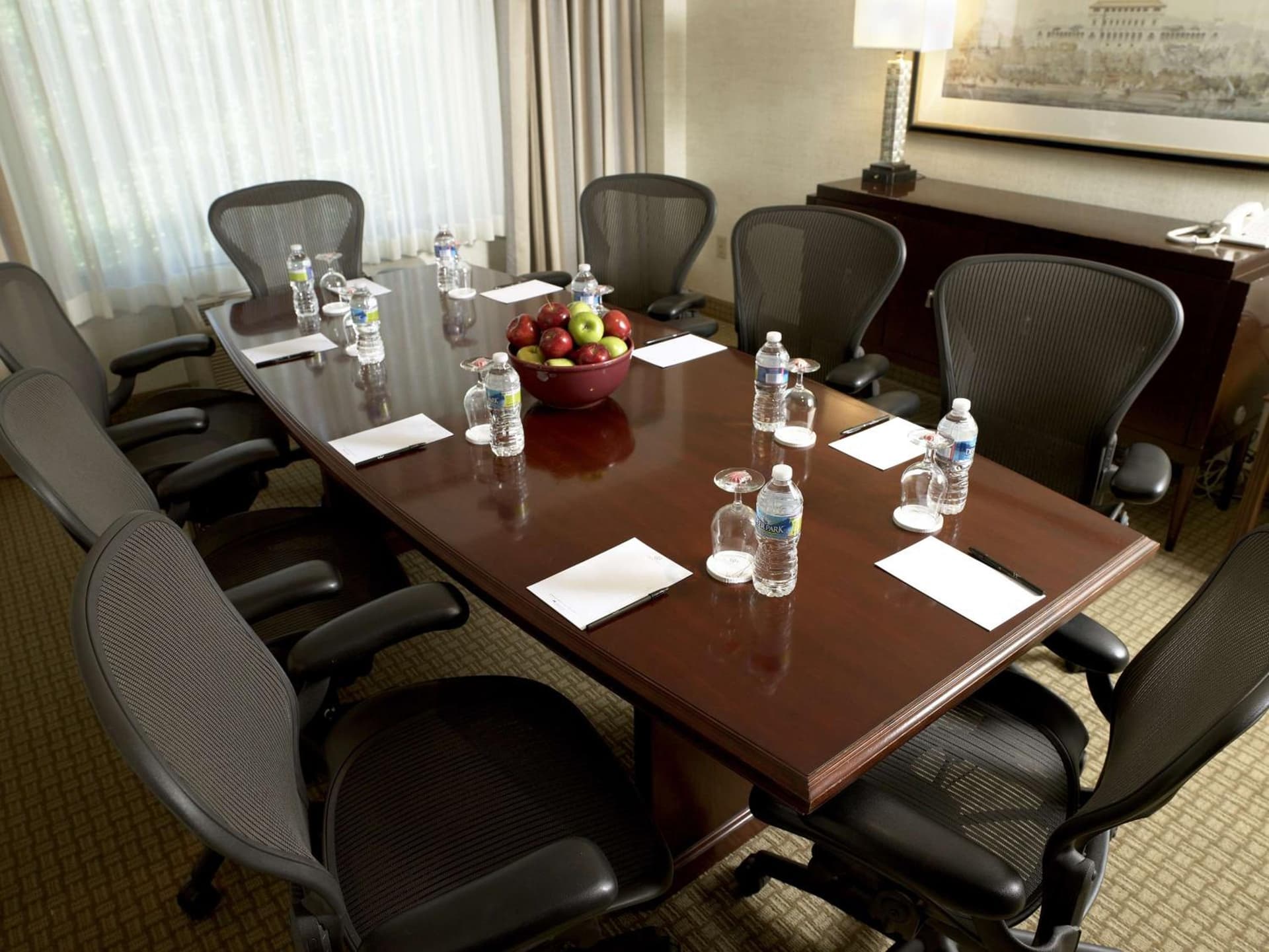 DoubleTree by Hilton Charlotte Airport gallery photo in Charlotte, NC — image 7