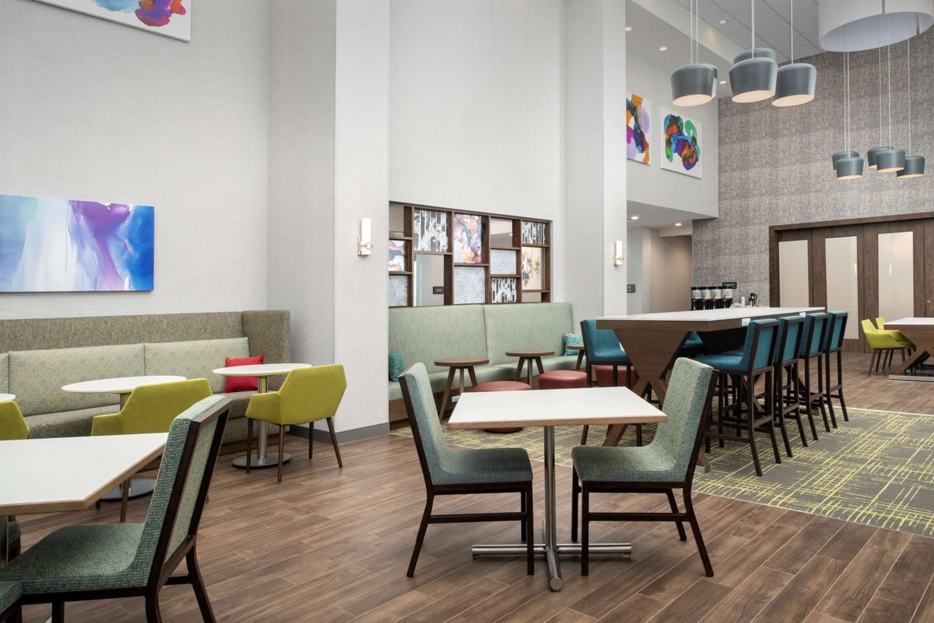 Hampton Inn & Suites Charlotte Airport Lake Pointe gallery photo in Charlotte, NC — image 24