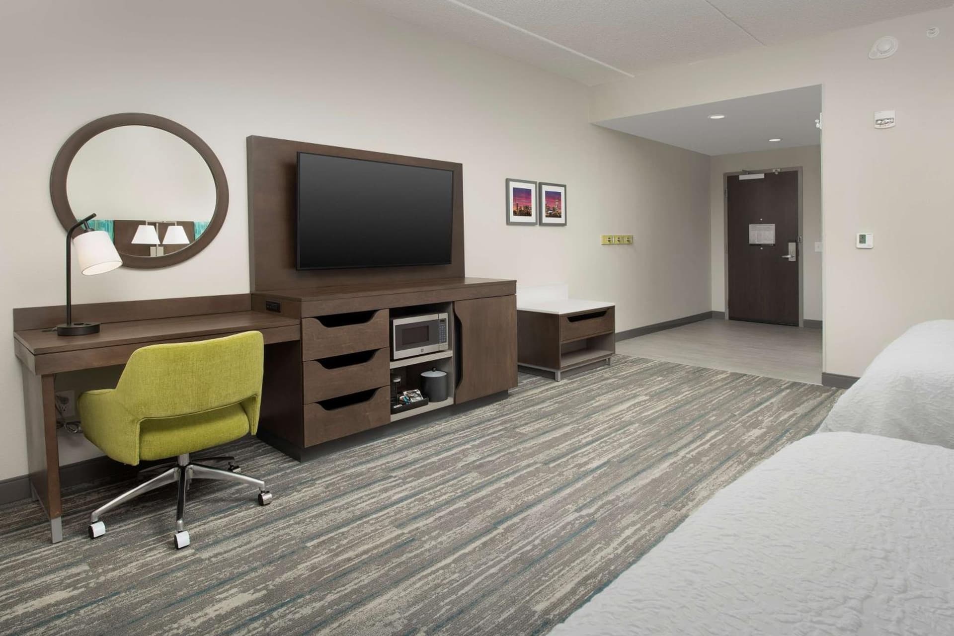 Hampton Inn & Suites Charlotte Airport Lake Pointe gallery photo in Charlotte, NC — image 12