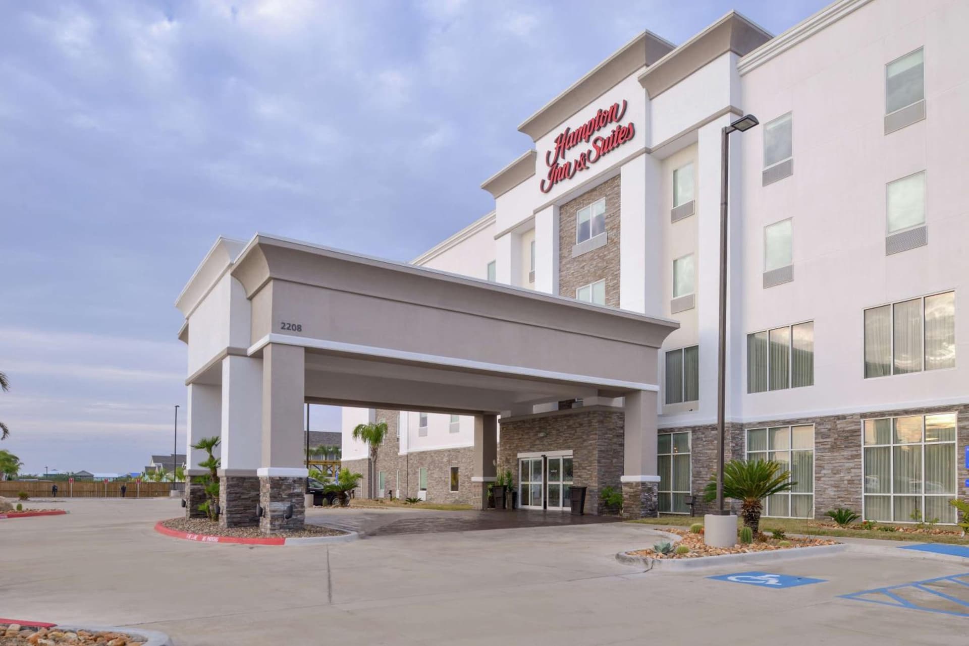 Hampton Inn and Suites Port Aransas interior in Port Aransas, TX — gallery photo 2