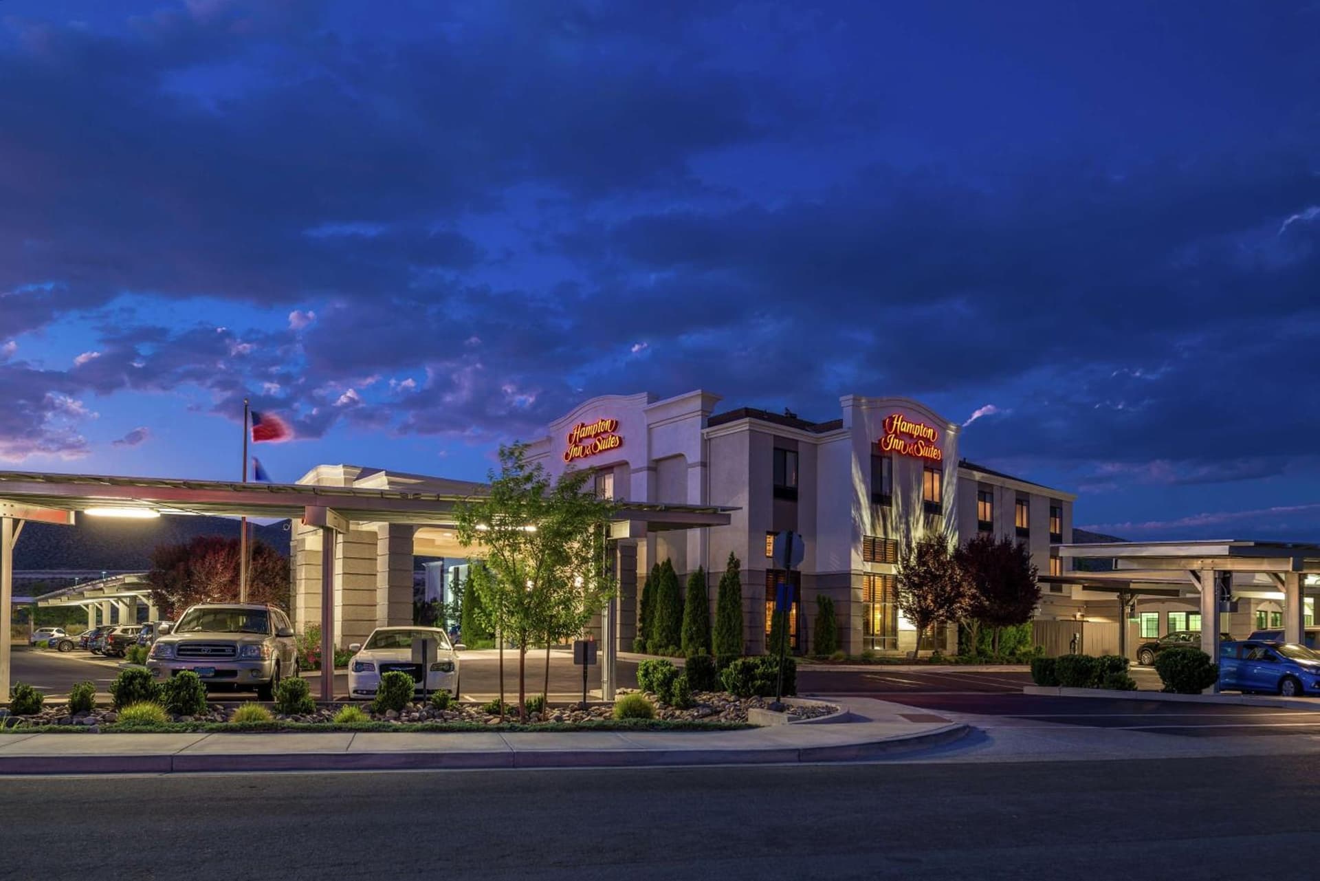 Hampton Inn & Suites Carson City property views in Carson City, NV — gallery photo 3
