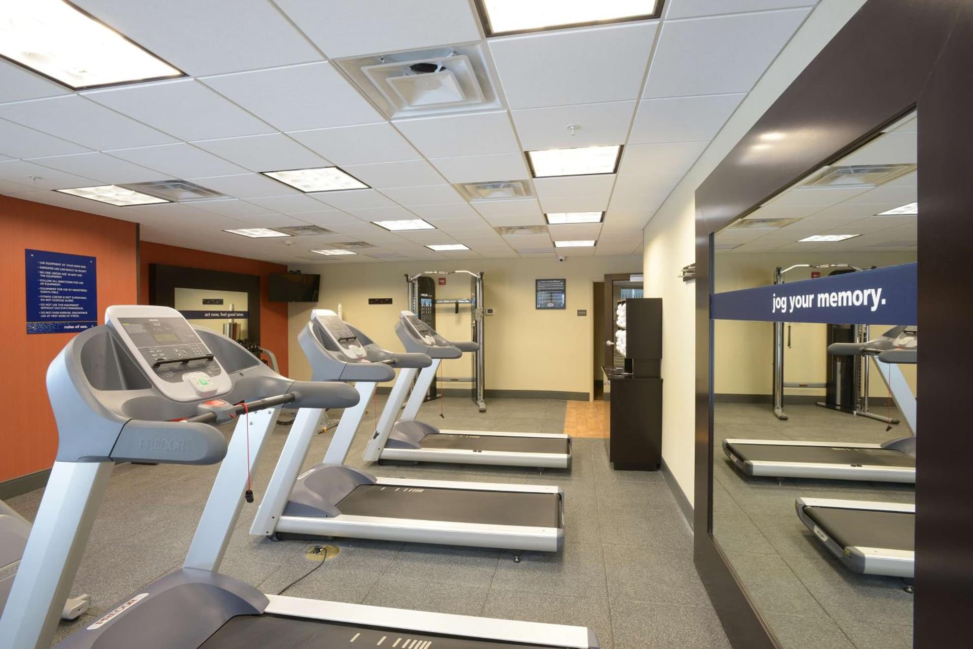 Hampton Inn & Suites - Cincinnati/Kenwood, OH gallery photo in Cincinnati, OH — image 39