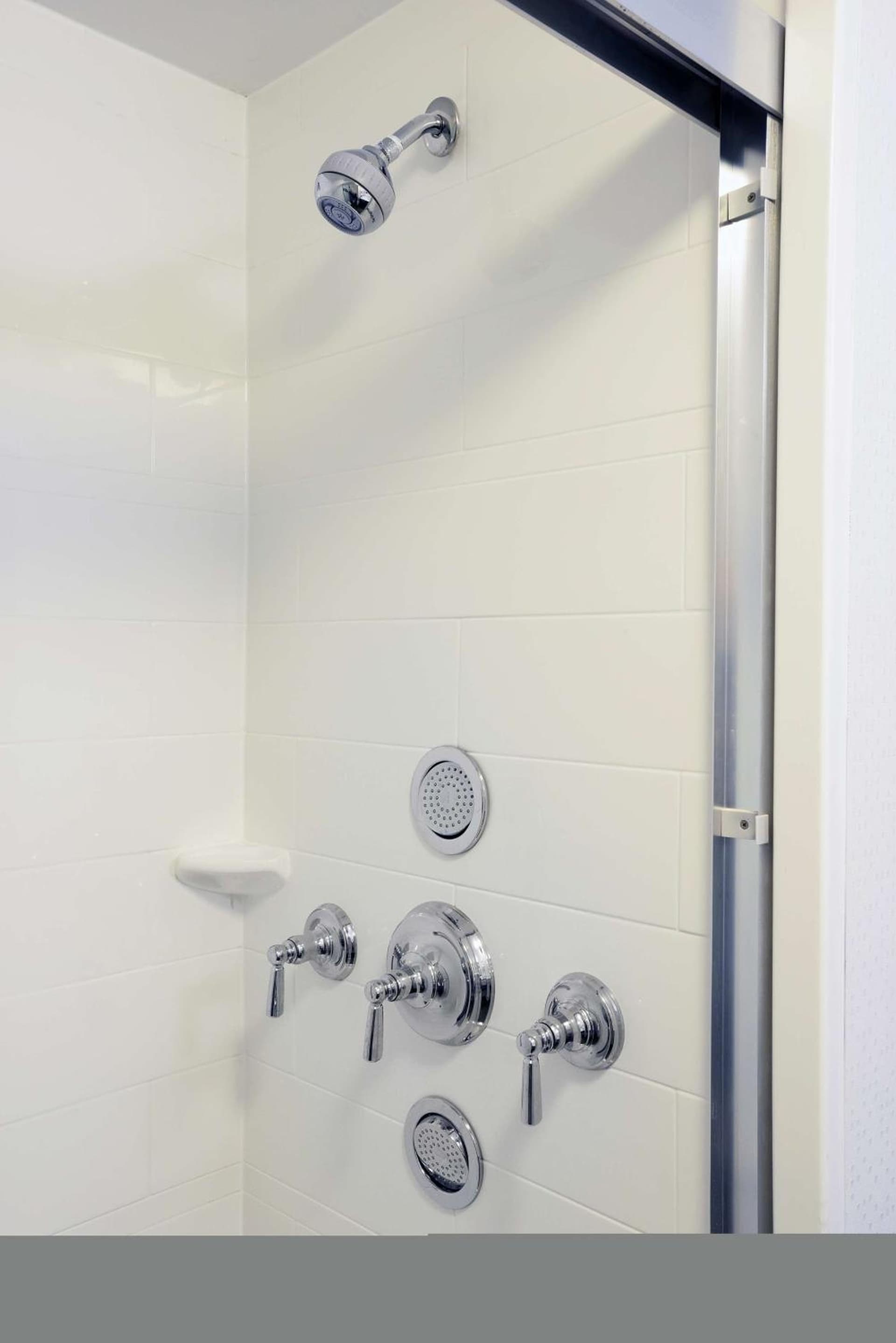 Hampton Inn & Suites - Cincinnati/Kenwood, OH gallery photo in Cincinnati, OH — image 10