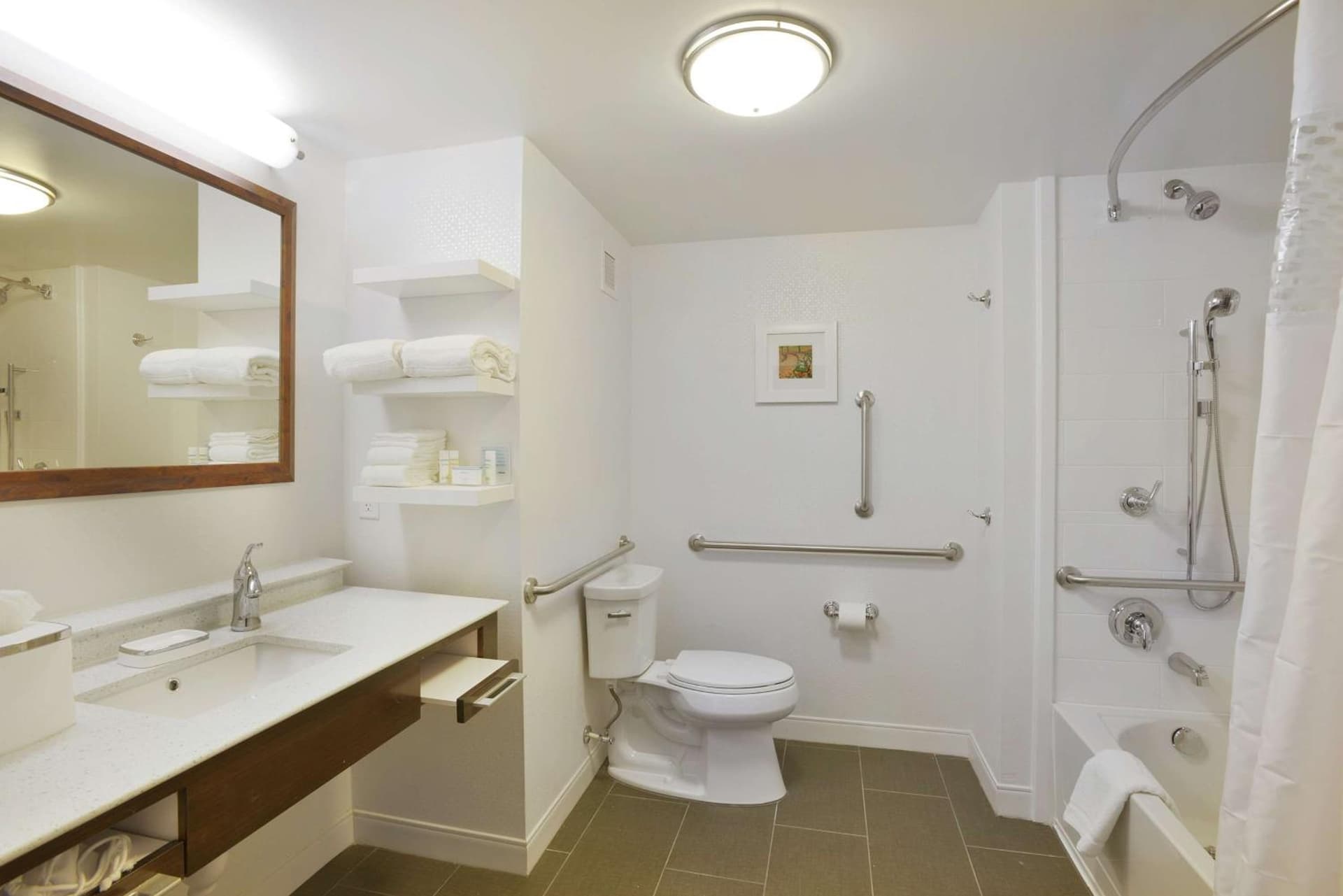 Hampton Inn & Suites - Cincinnati/Kenwood, OH gallery photo in Cincinnati, OH — image 14