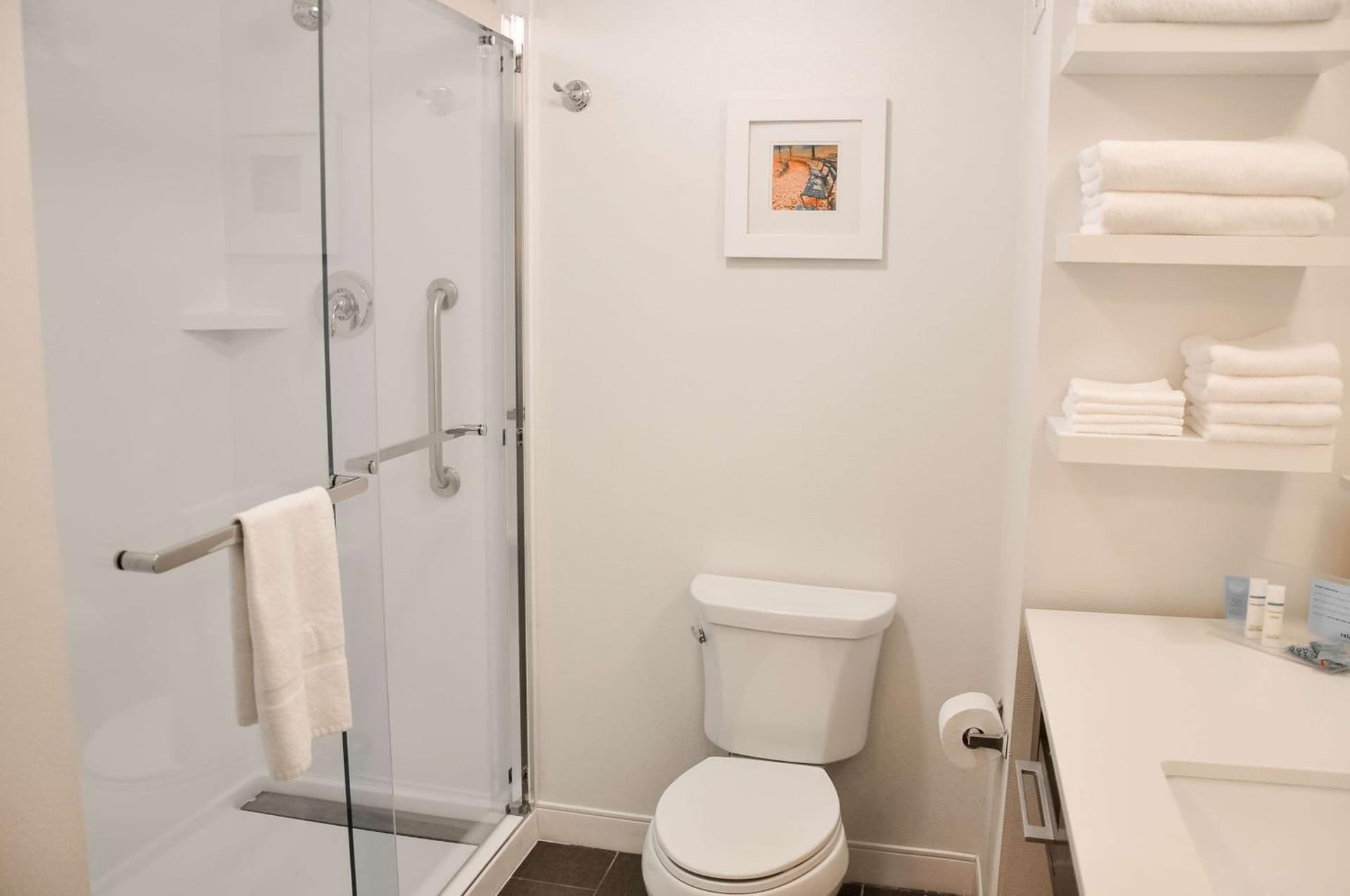Hampton Inn & Suites - Cincinnati/Kenwood, OH gallery photo in Cincinnati, OH — image 28