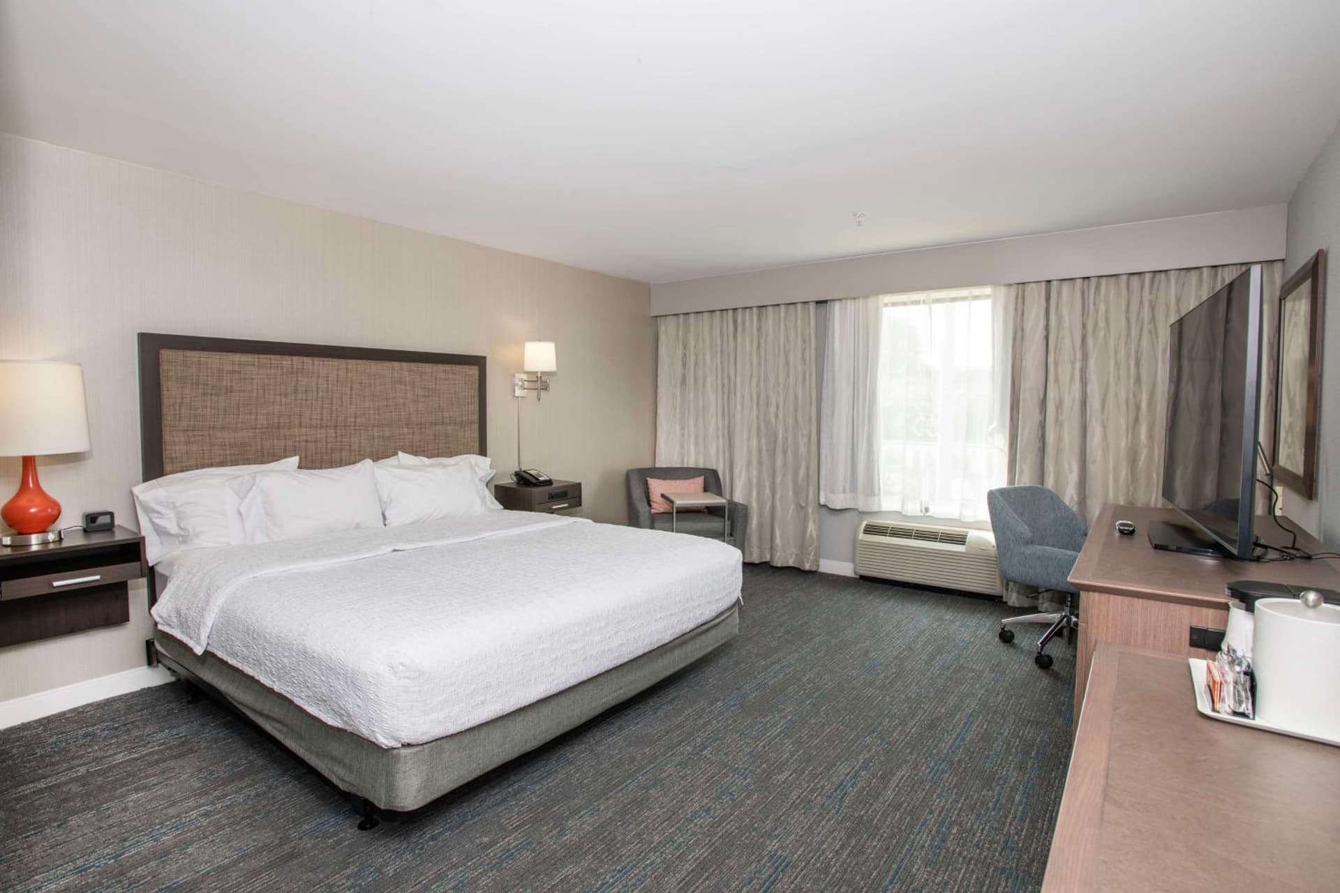 Hampton Inn & Suites - Cincinnati/Kenwood, OH gallery photo in Cincinnati, OH — image 51