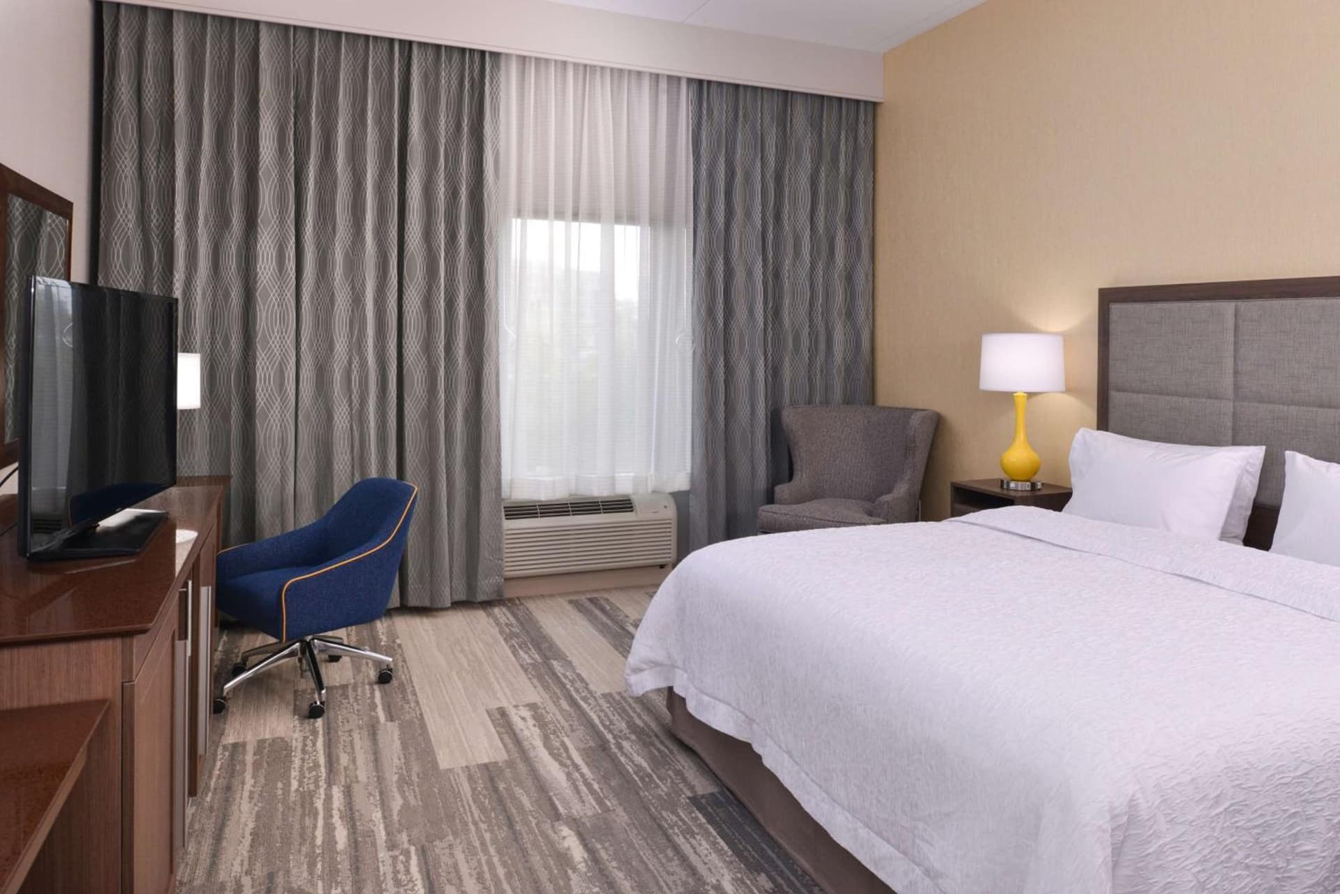 Hampton Inn & Suites Cincinnati-Mason, Ohio gallery photo in Mason, OH — image 6