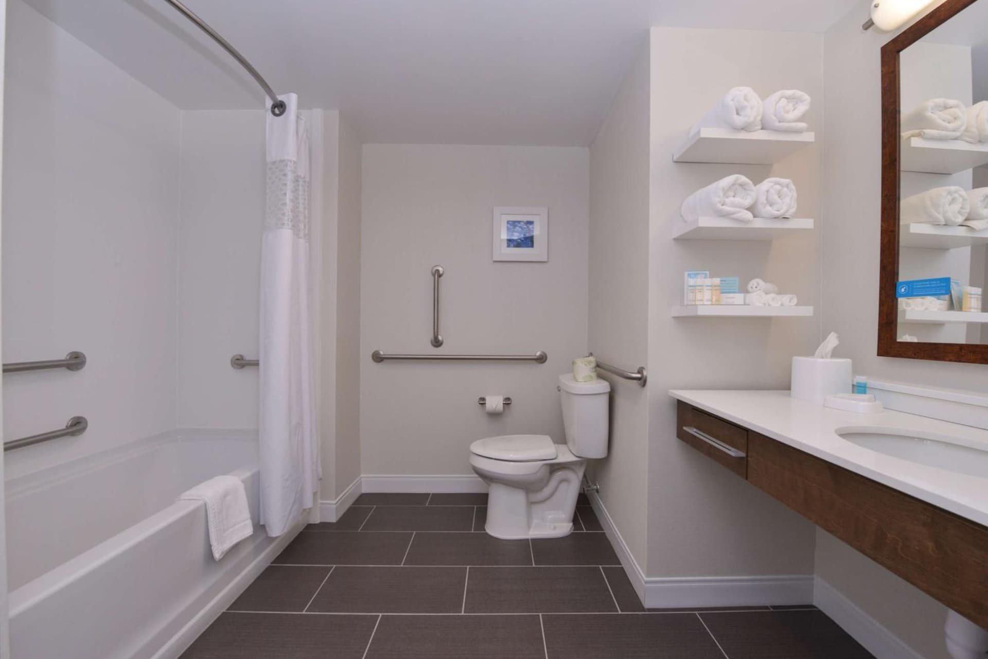 Hampton Inn & Suites Cincinnati-Mason, Ohio gallery photo in Mason, OH — image 35