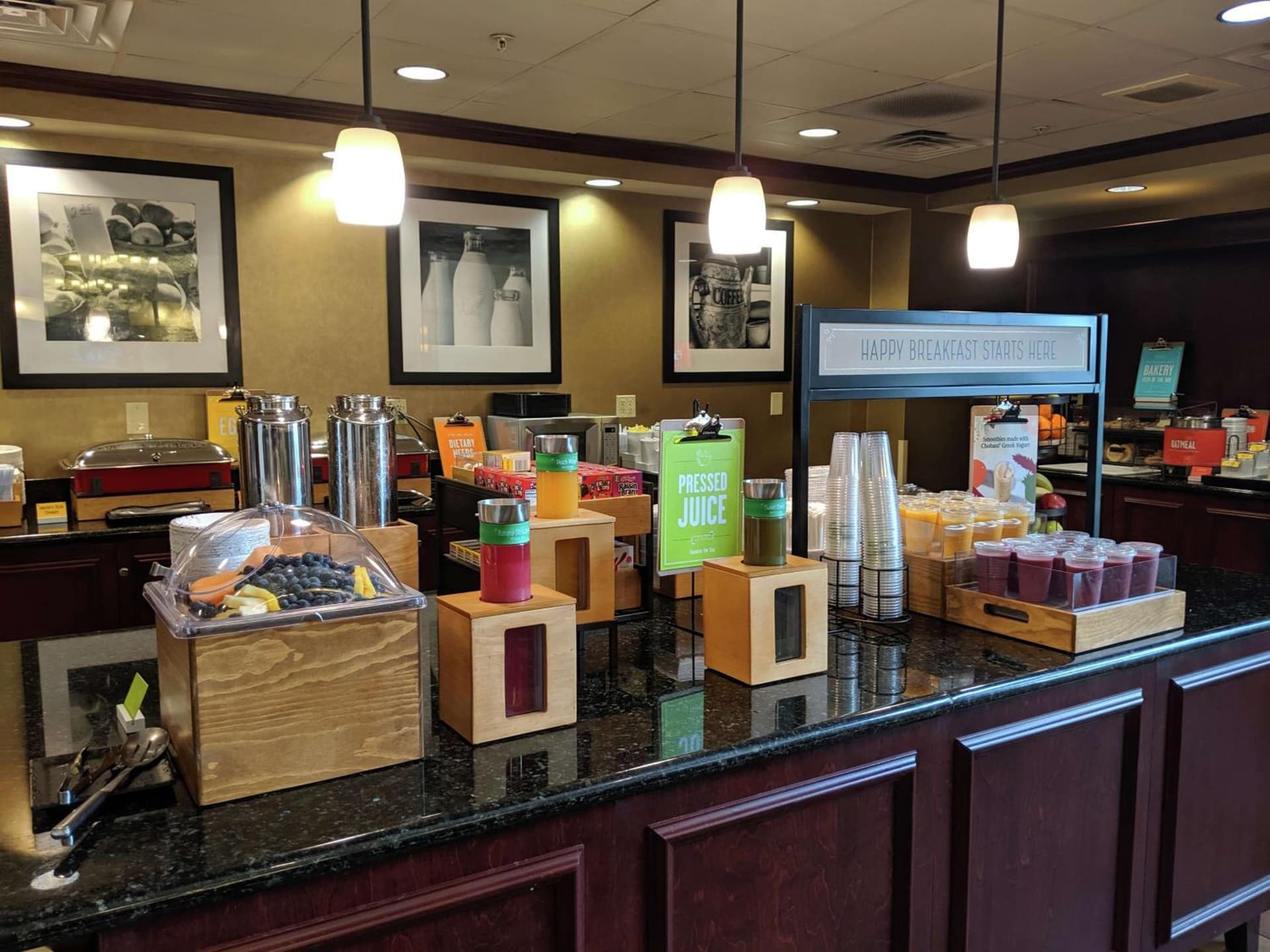 Hampton Inn & Suites Cincinnati-Union Centre gallery photo in West Chester, OH — image 15