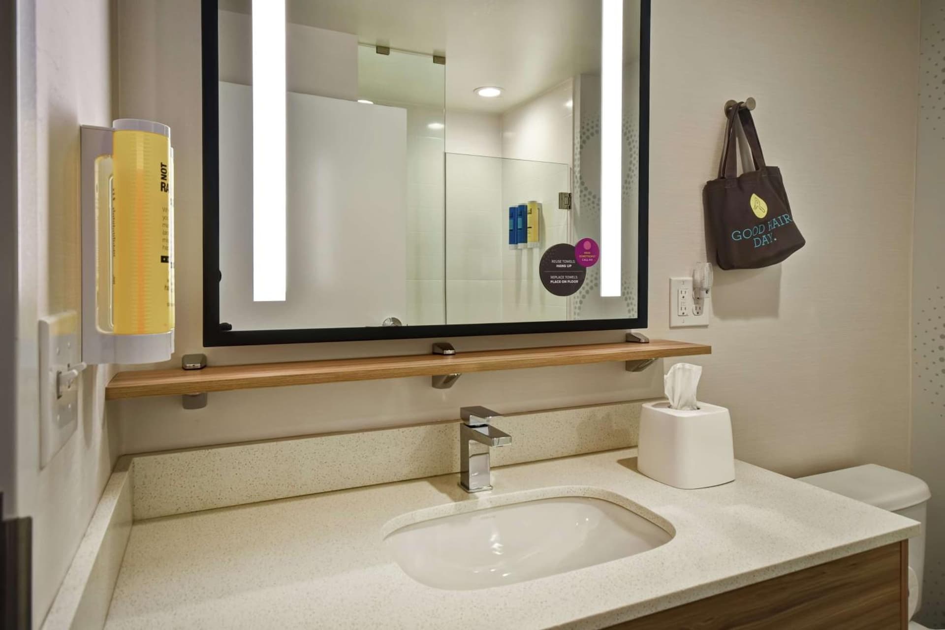 Tru By Hilton Cincinnati Airport South Florence gallery photo in Florence, KY — image 30