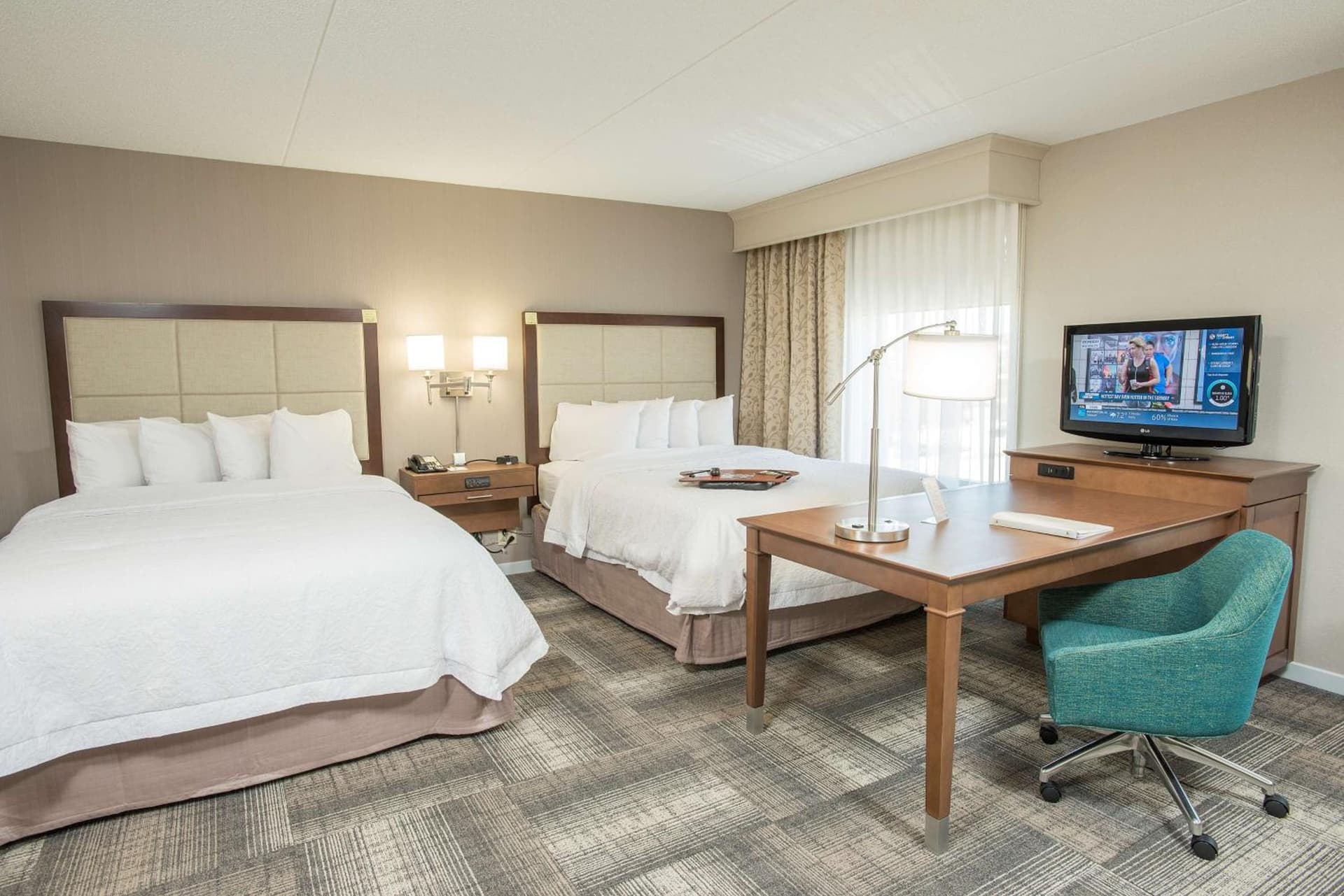 Hampton Inn & Suites Cincinnati-Union Centre gallery photo in West Chester, OH — image 39